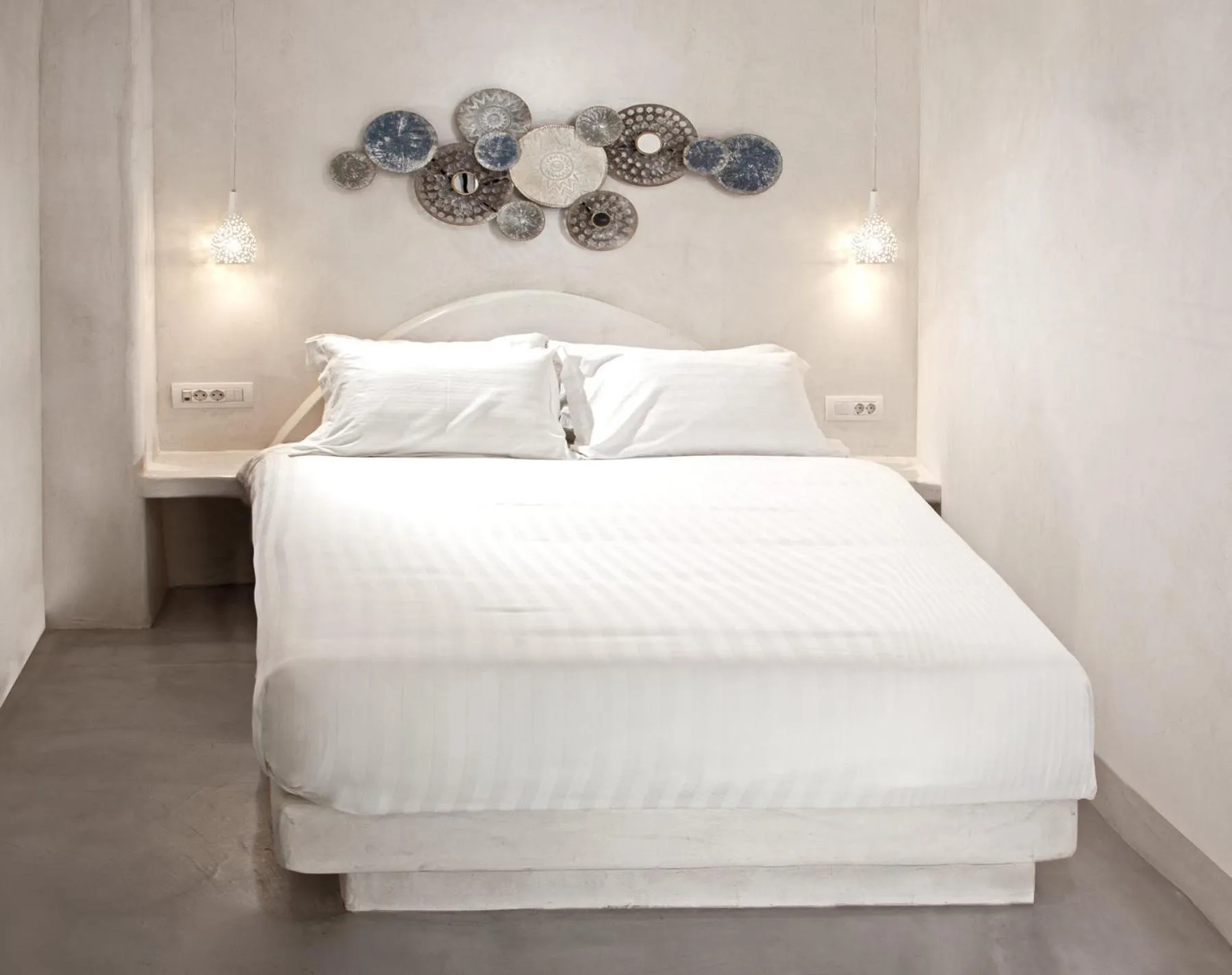 Bedroom, Bed in Hotel Thireas