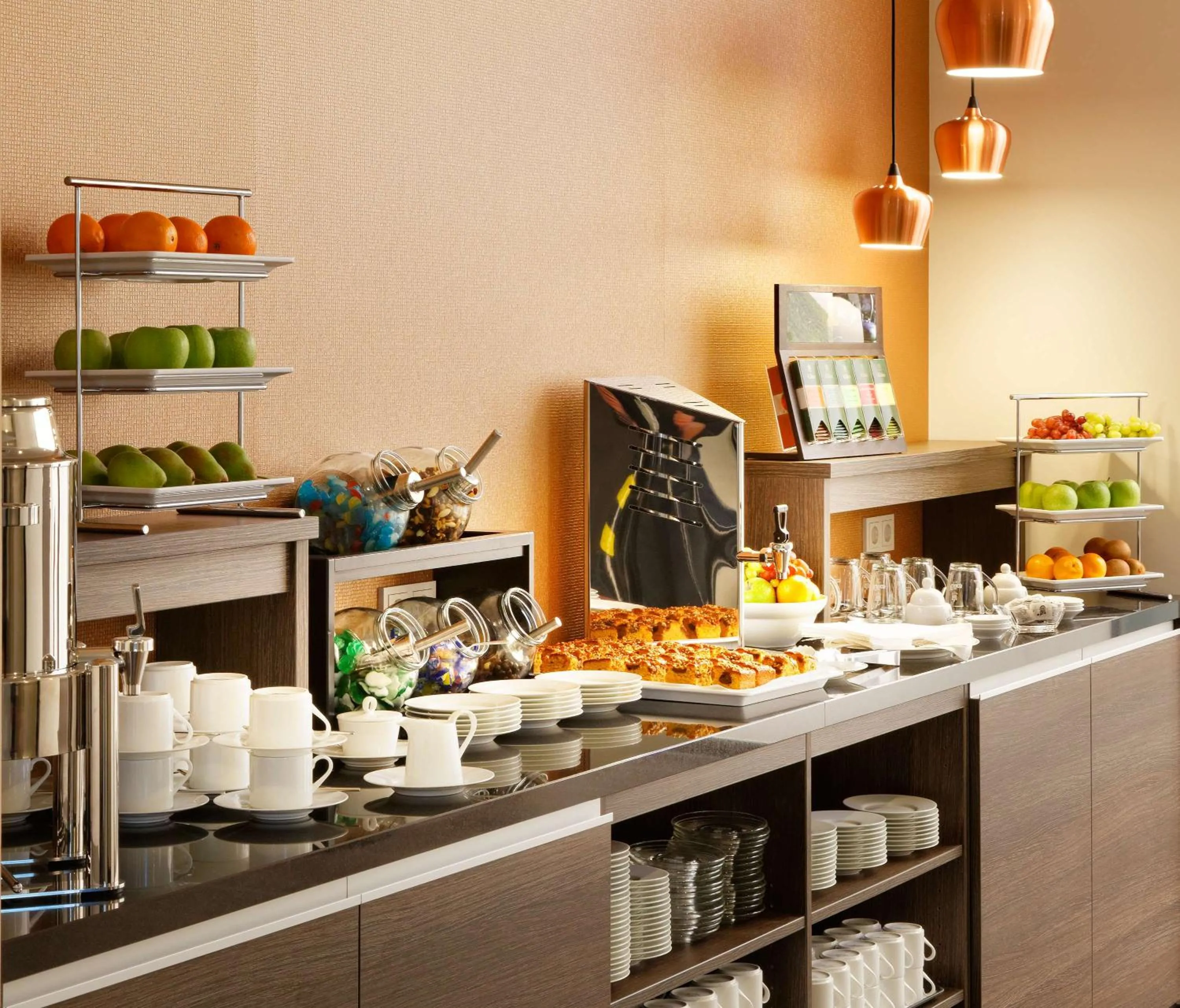 Food and drinks in Four Points Flex by Sheraton Essen