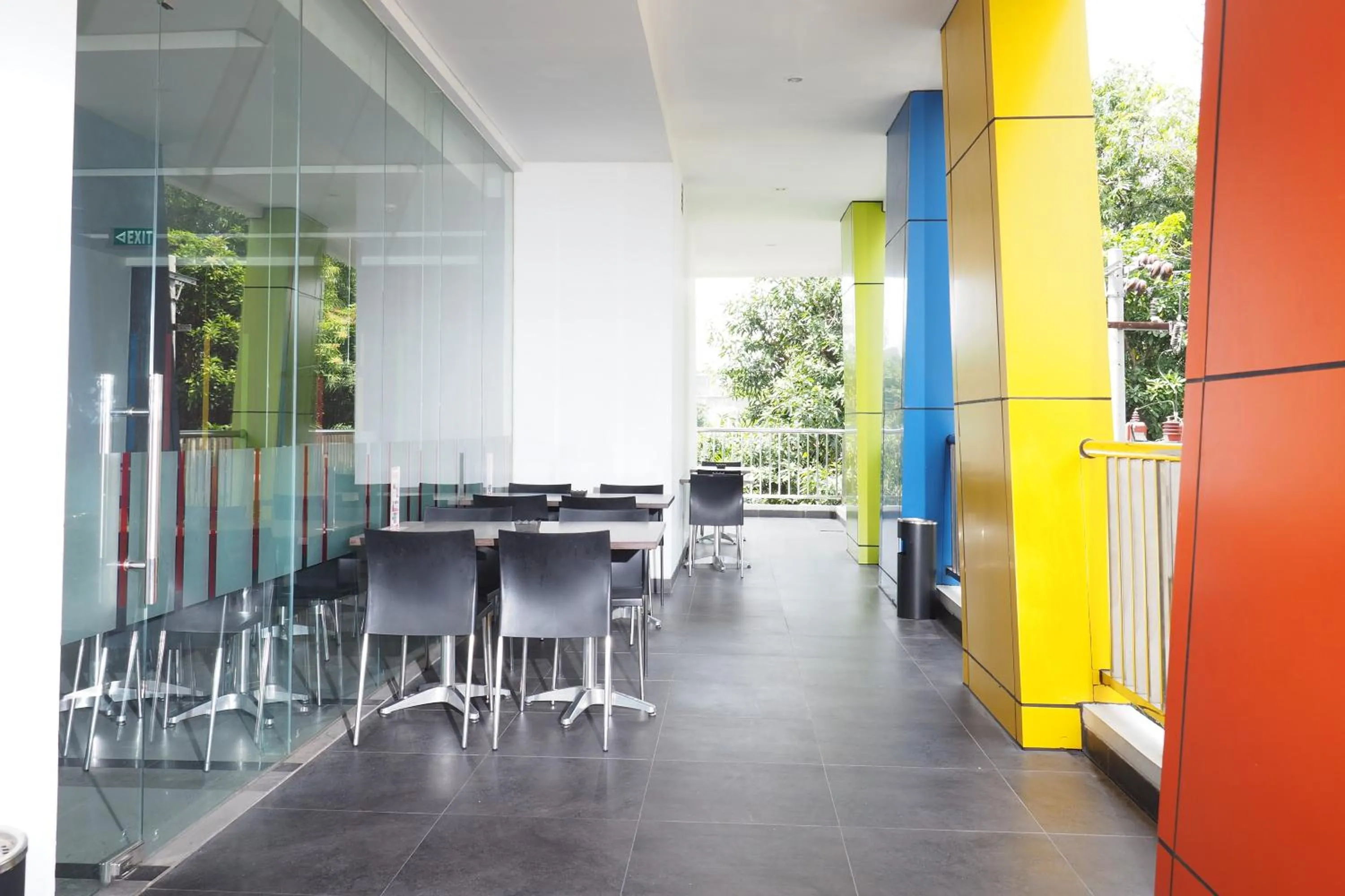 Restaurant/places to eat in Amaris Hotel Sriwedari Solo