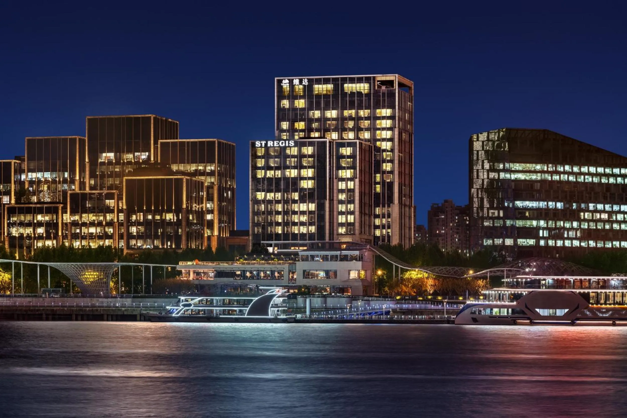 Property building in The St. Regis on the Bund, Shanghai