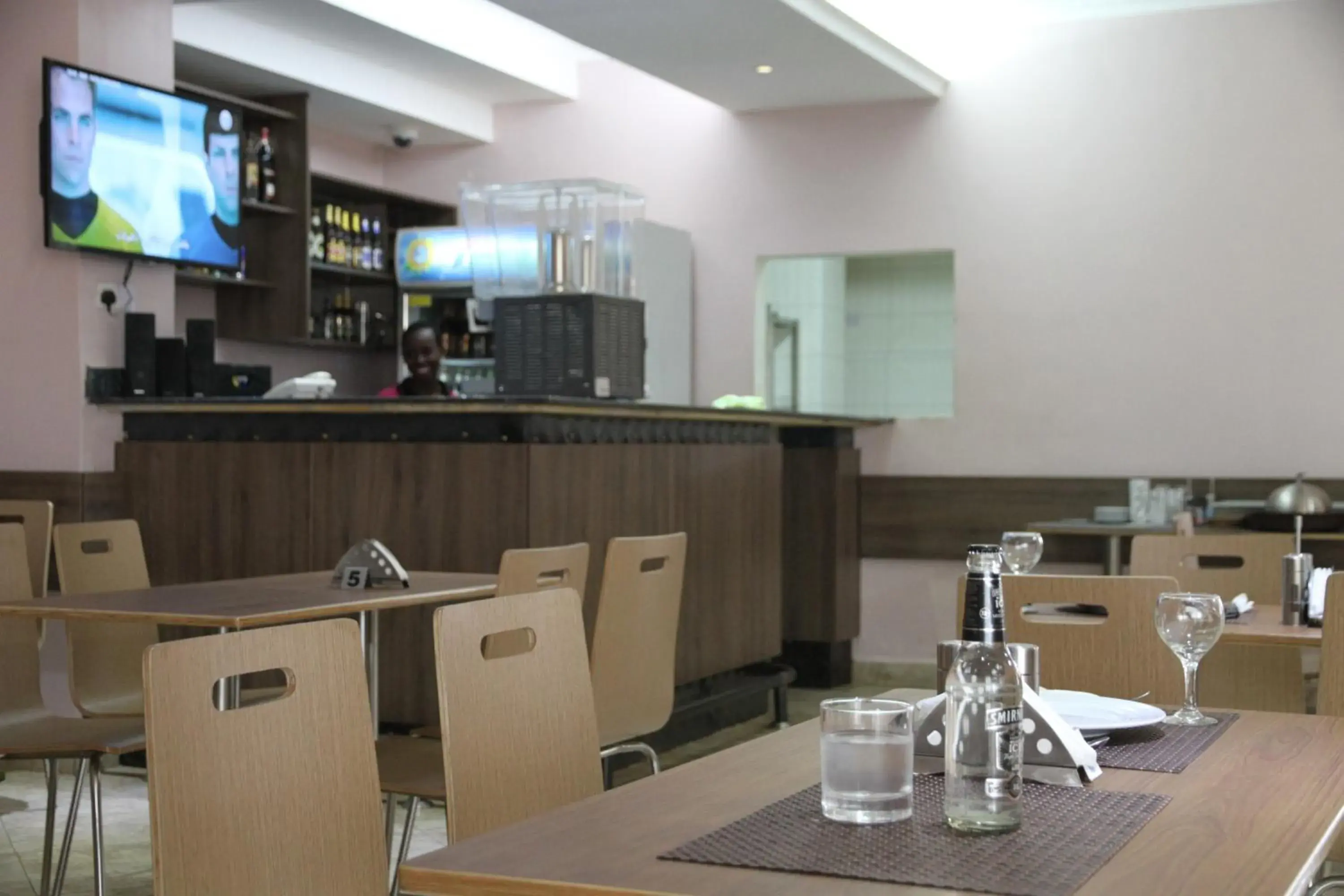 Restaurant/places to eat in Namayiba Park Hotel Kampala Restaurant/places to eat in Namayiba Park Hotel Kampala