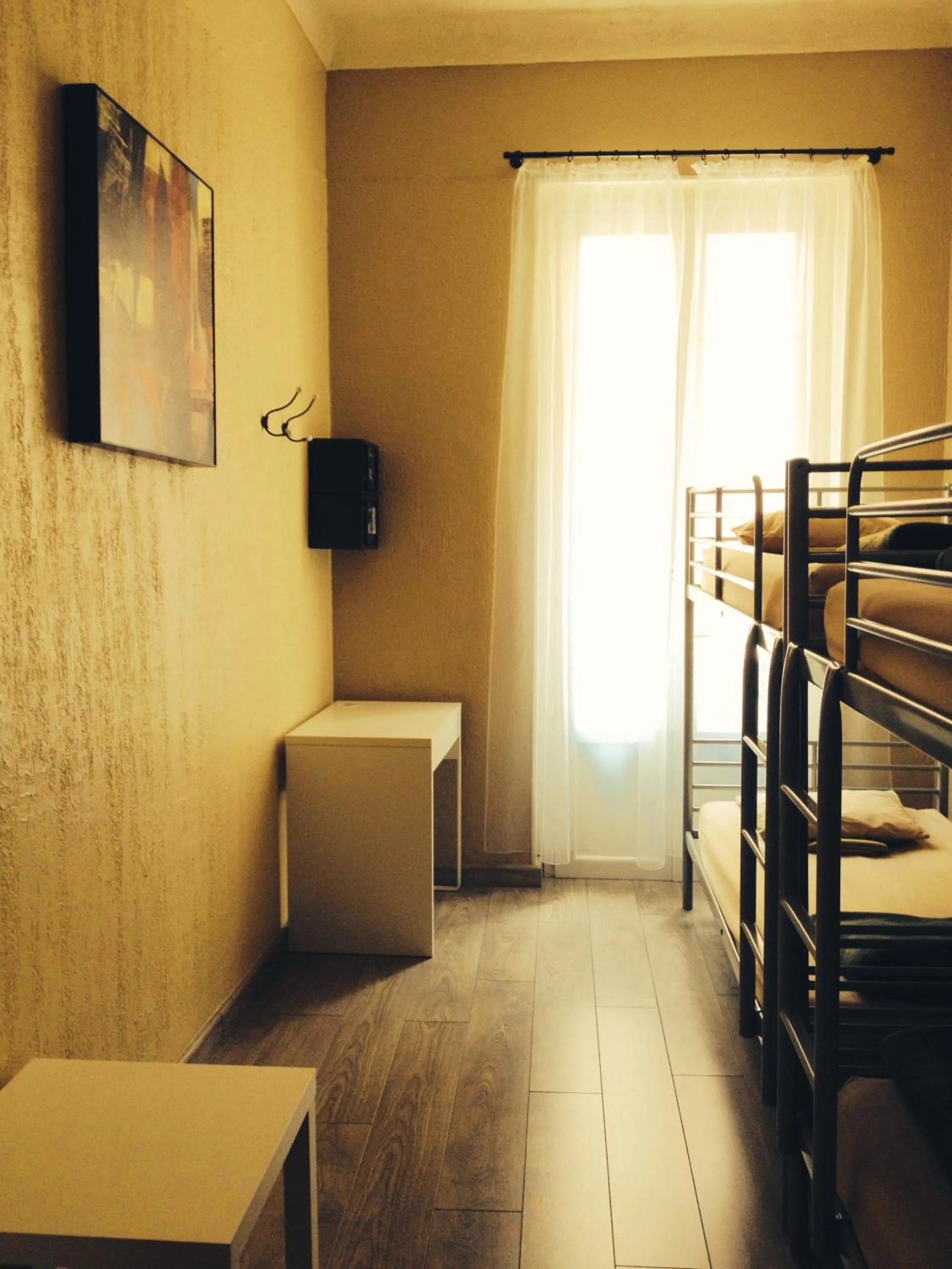 Photo of the whole room in Backpackers Chez Patrick