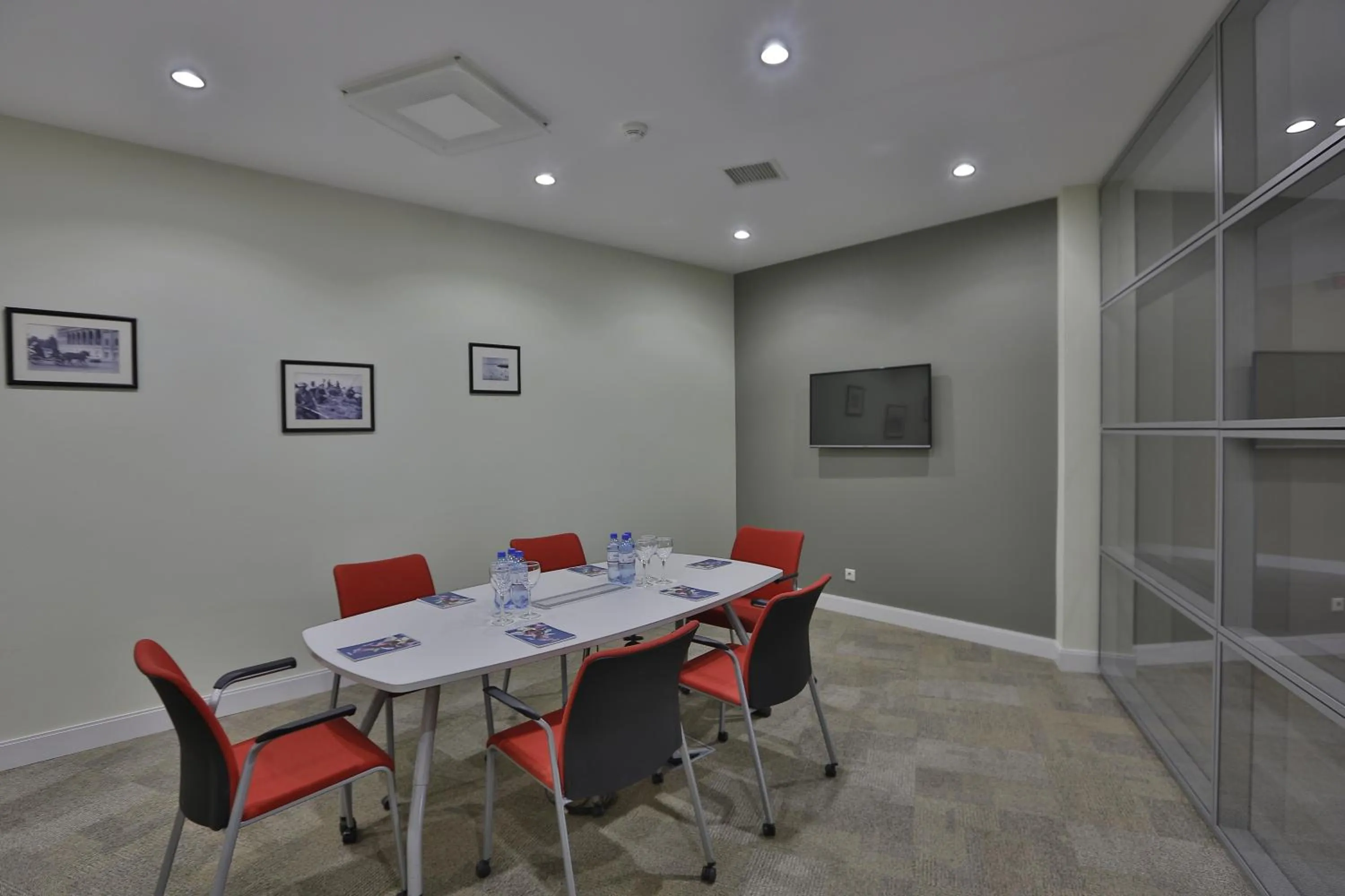 Business facilities in HomeBridge Hotel Apartments