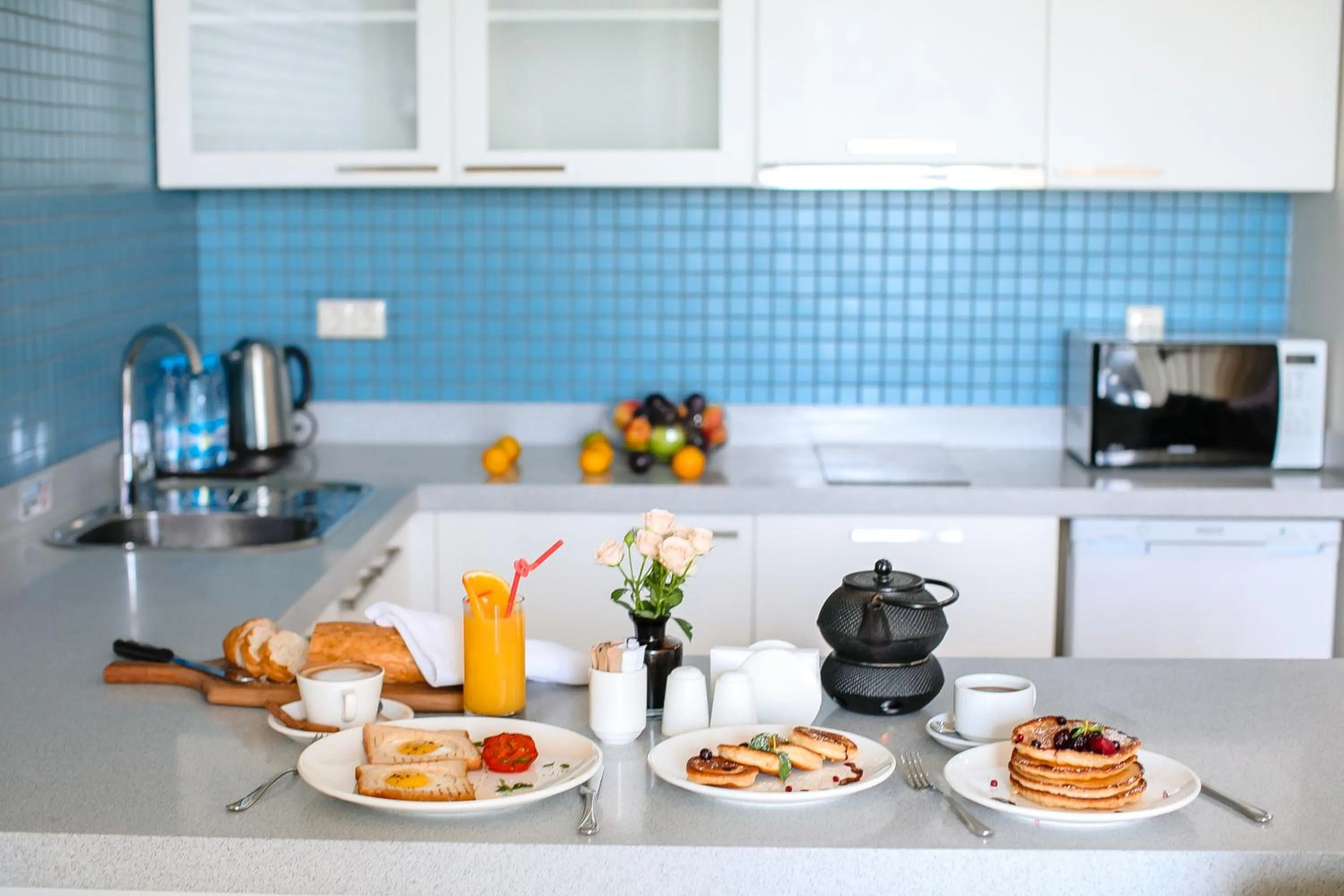 Coffee/tea facilities in HomeBridge Hotel Apartments