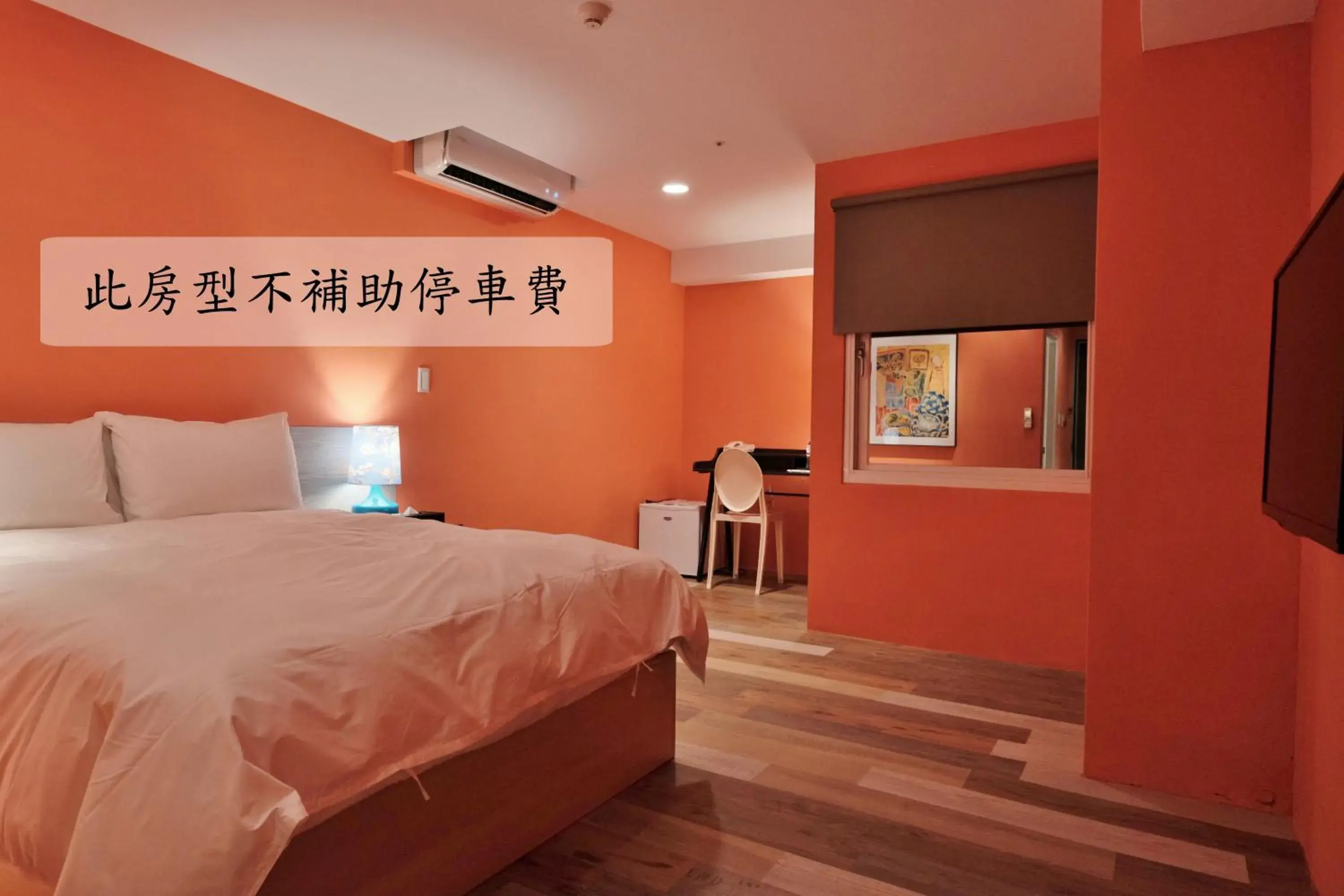 Property building, Bed in Happy Inn Property building, Bed in Happy Inn