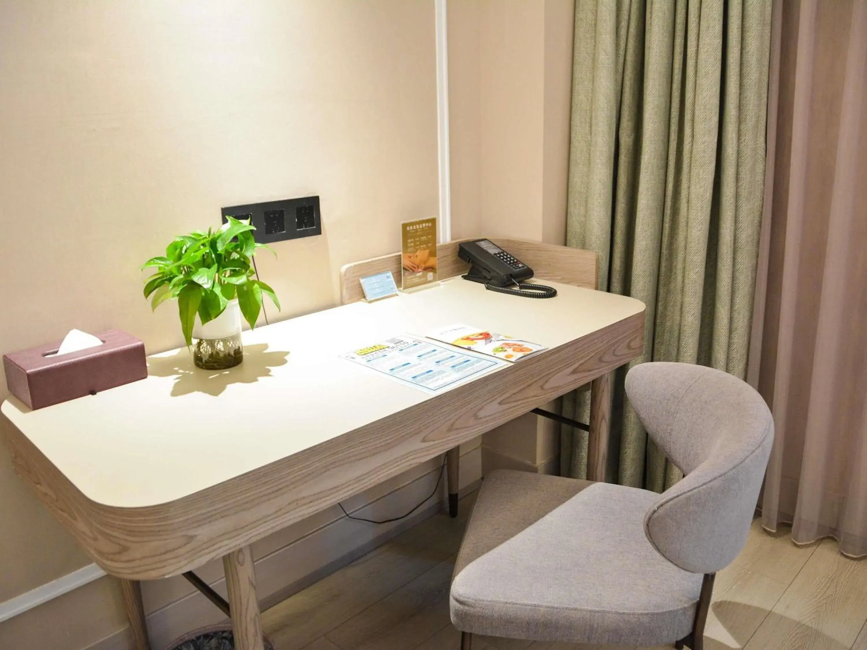 Bedroom in Mercure Beijing Downtown Bedroom in Mercure Beijing Downtown