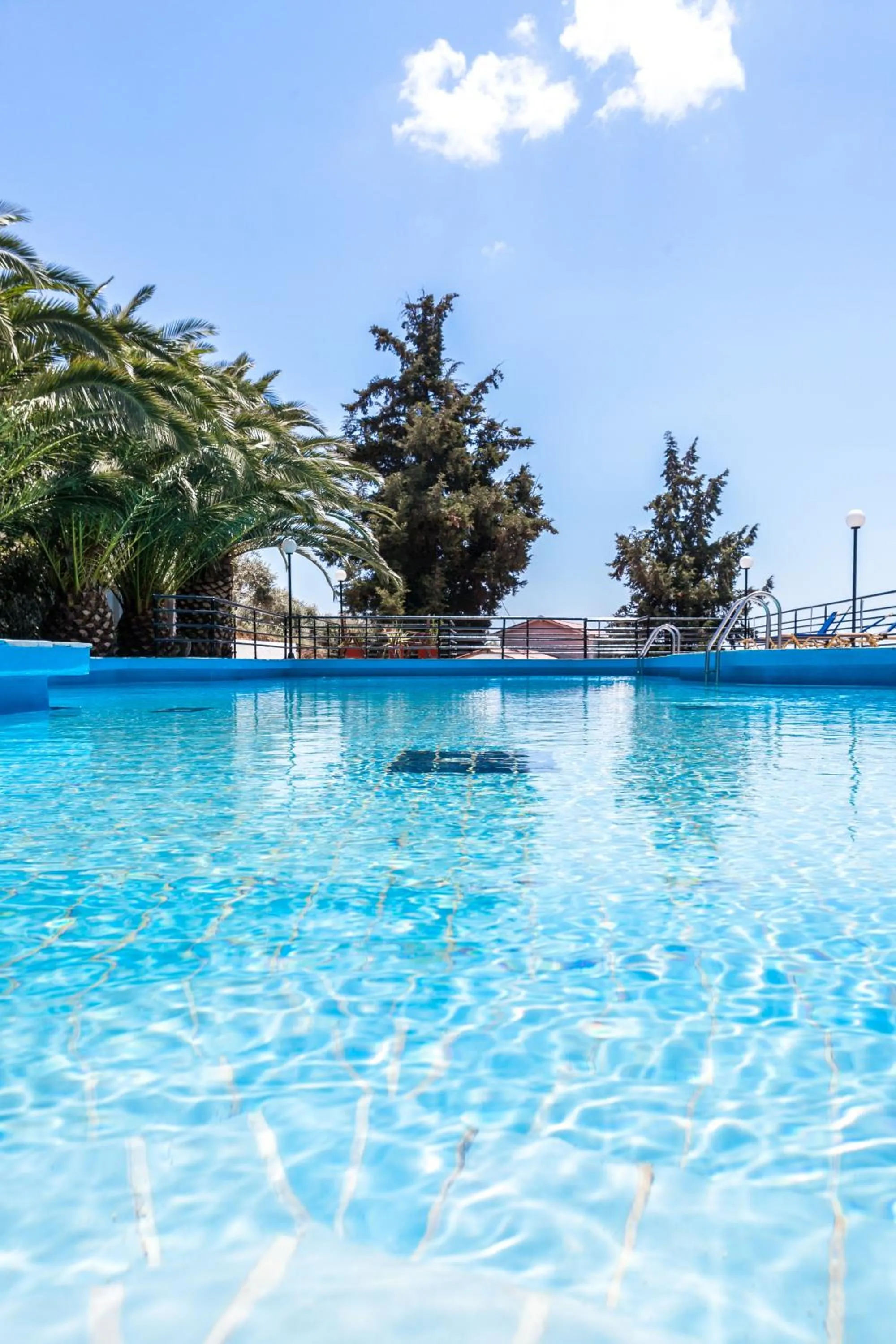 Swimming pool in Stafylos Suites & Boutique hotel