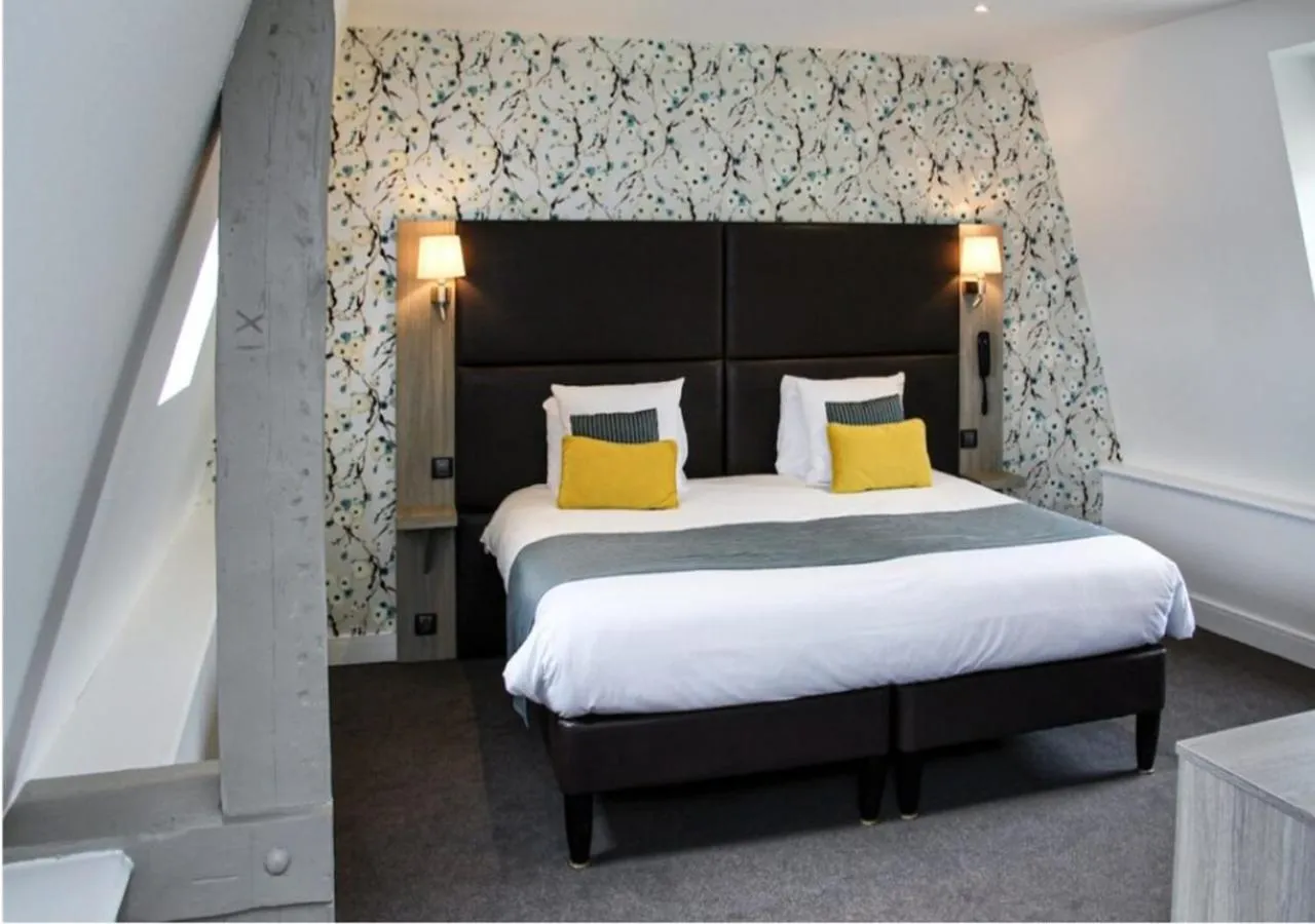 Bedroom, Bed in La Maison de Mathilde