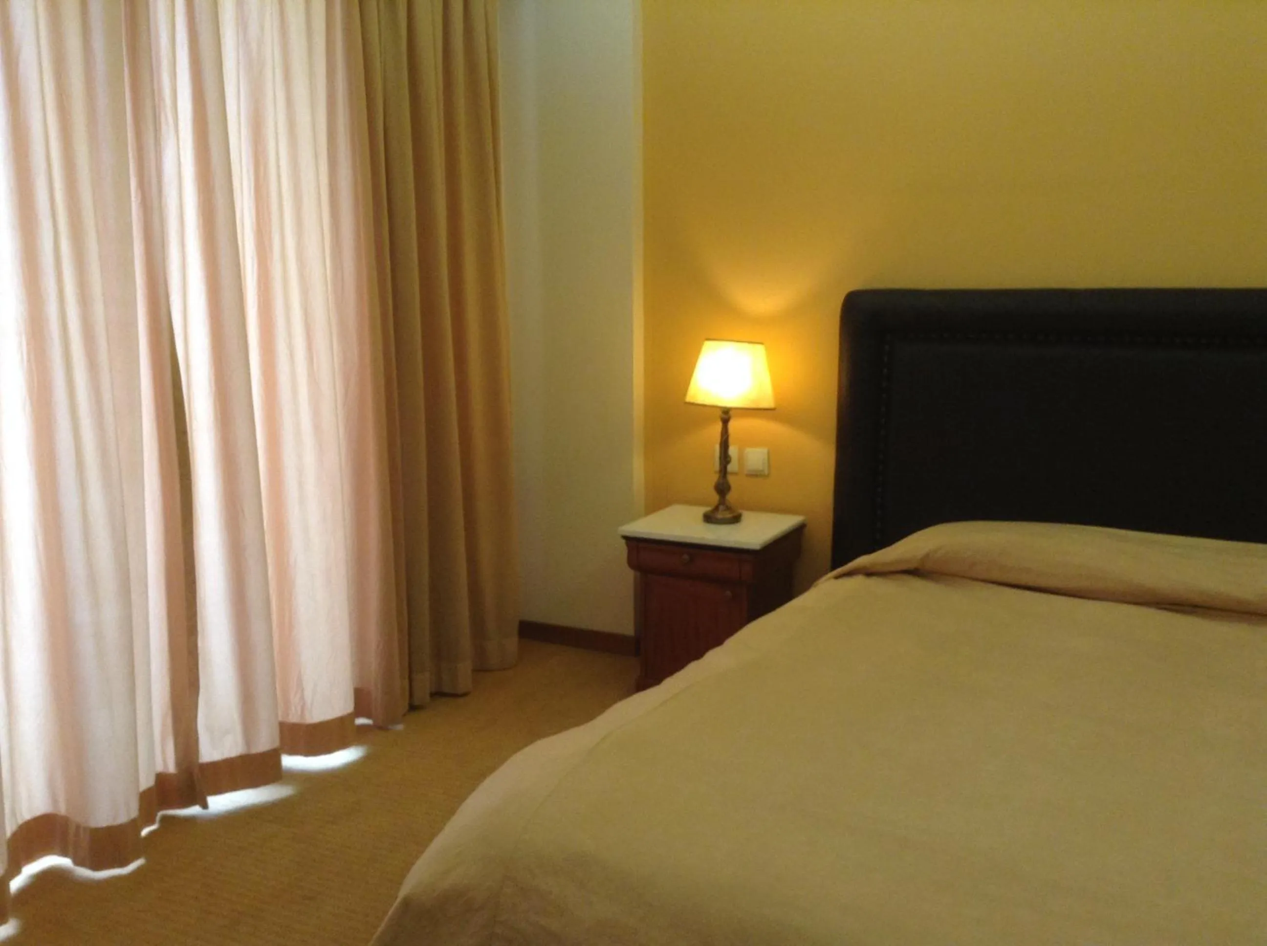 Decorative detail, Bed in Park Hotel