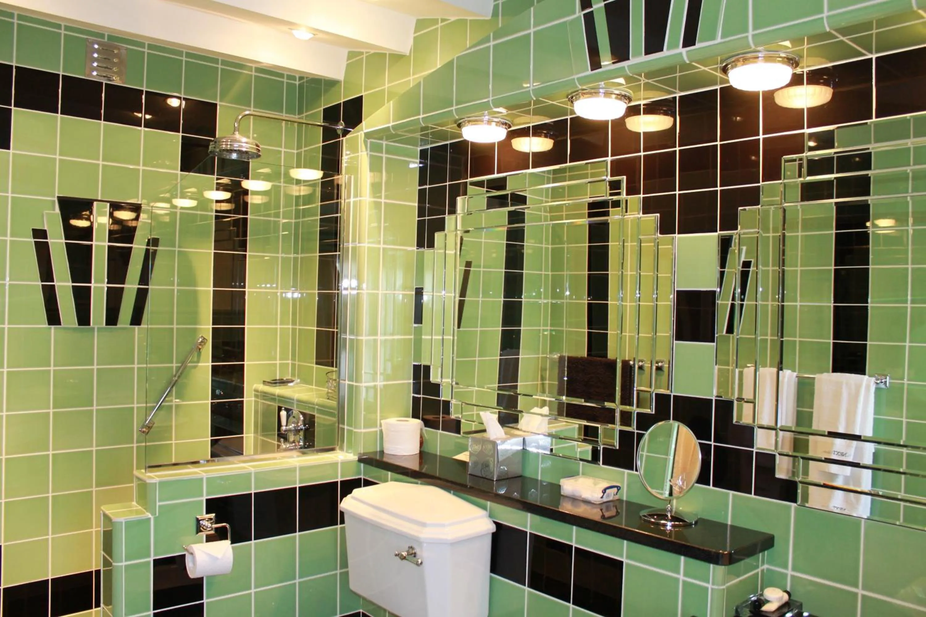 Bathroom in The PitStop