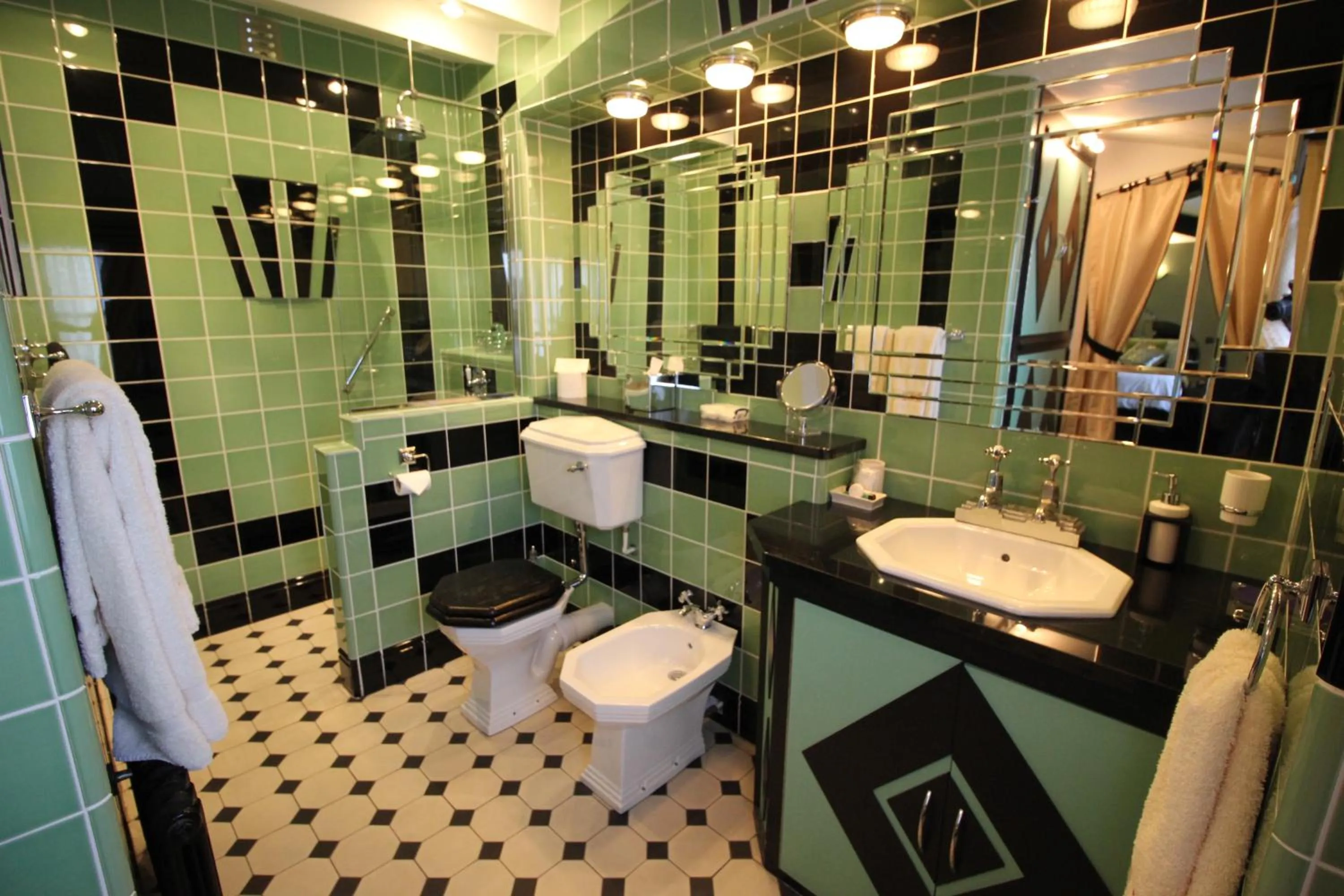 Bathroom in The PitStop