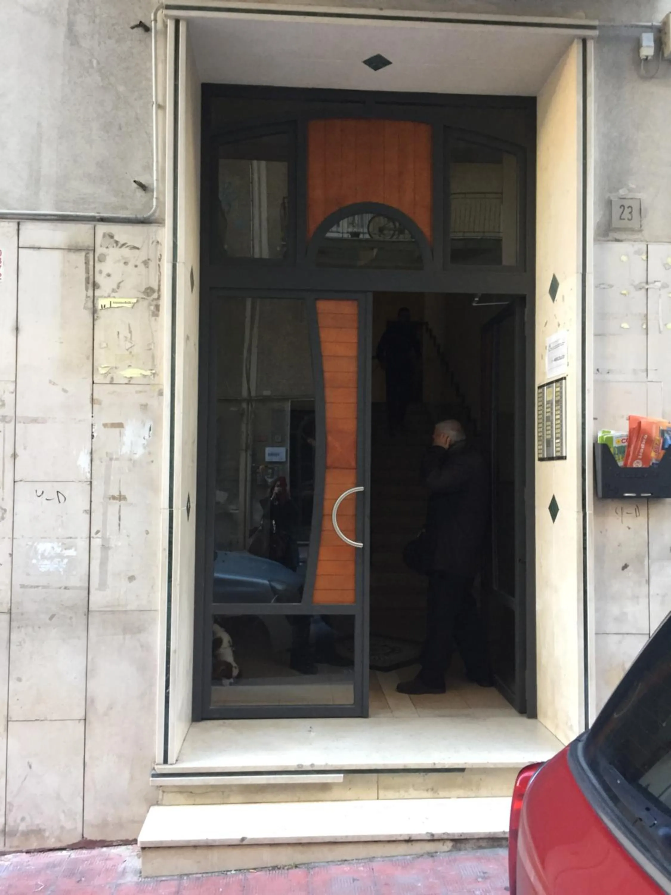 Facade/entrance in B&B Sorgente 23