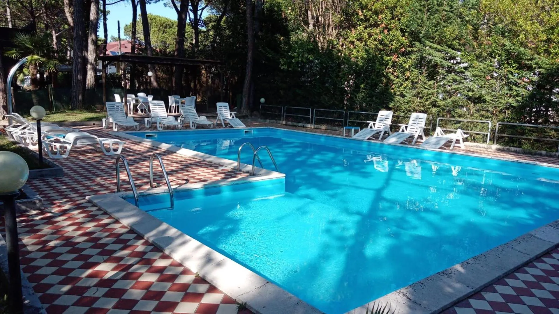 Swimming pool in G/Hotel Lignano