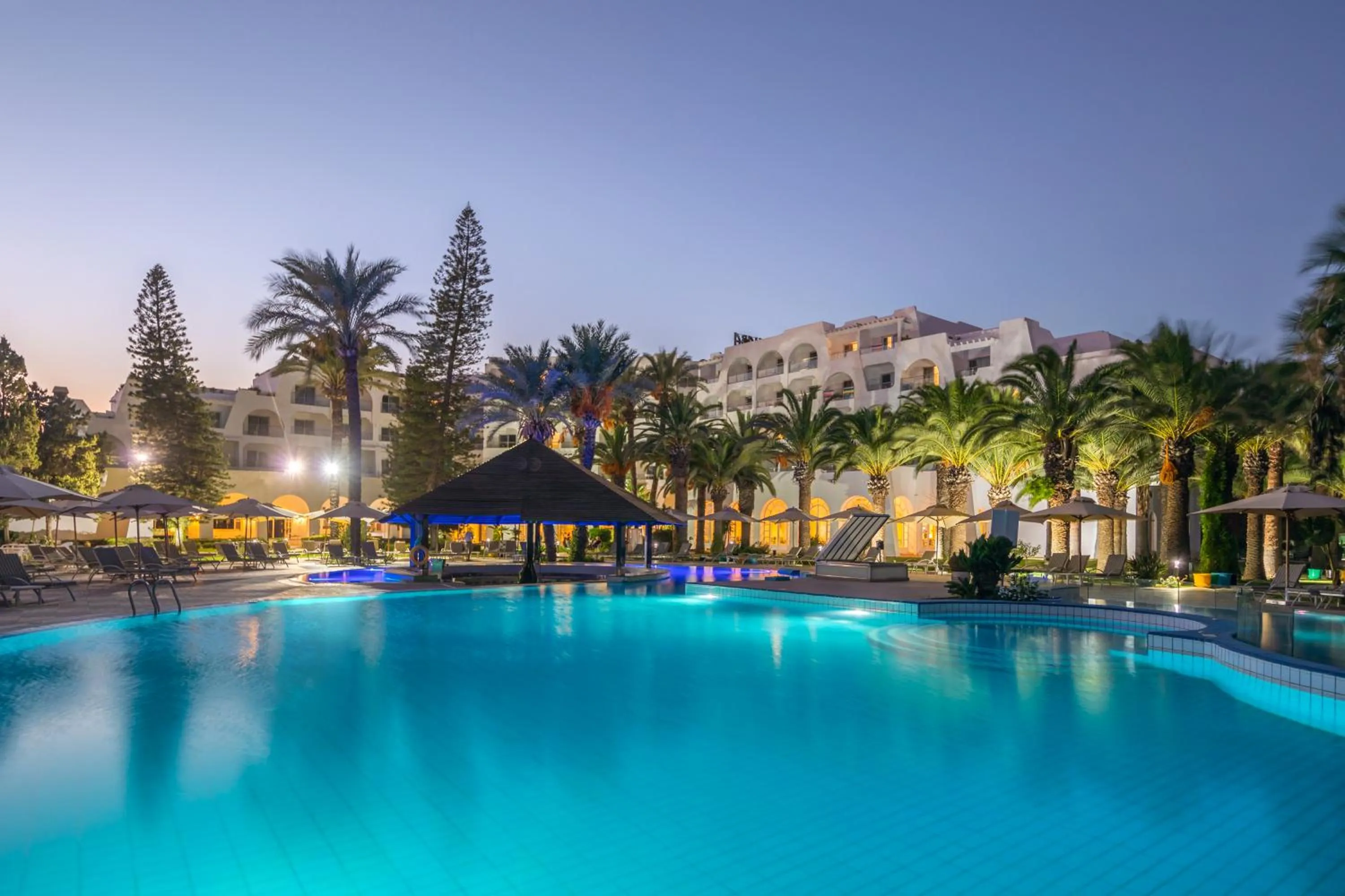 Pool view in Hotel Marhaba Beach
