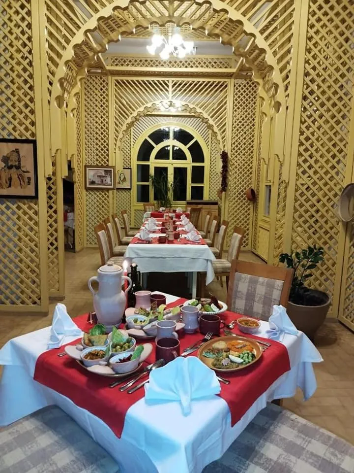 Restaurant/places to eat in Hotel Marhaba Beach