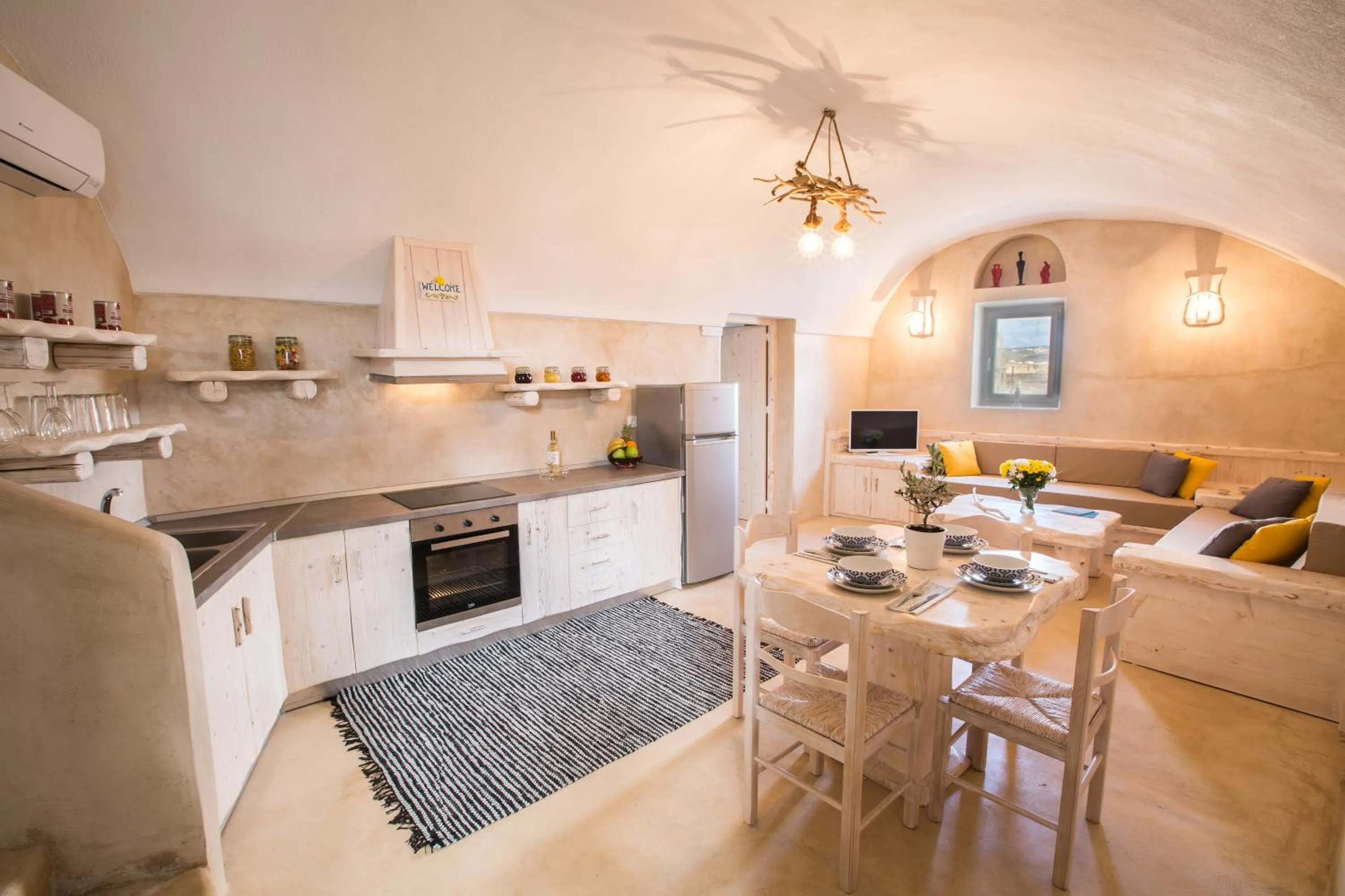 Kitchen or kitchenette in Love Nest with hot tub, hammam & outdoor cinema