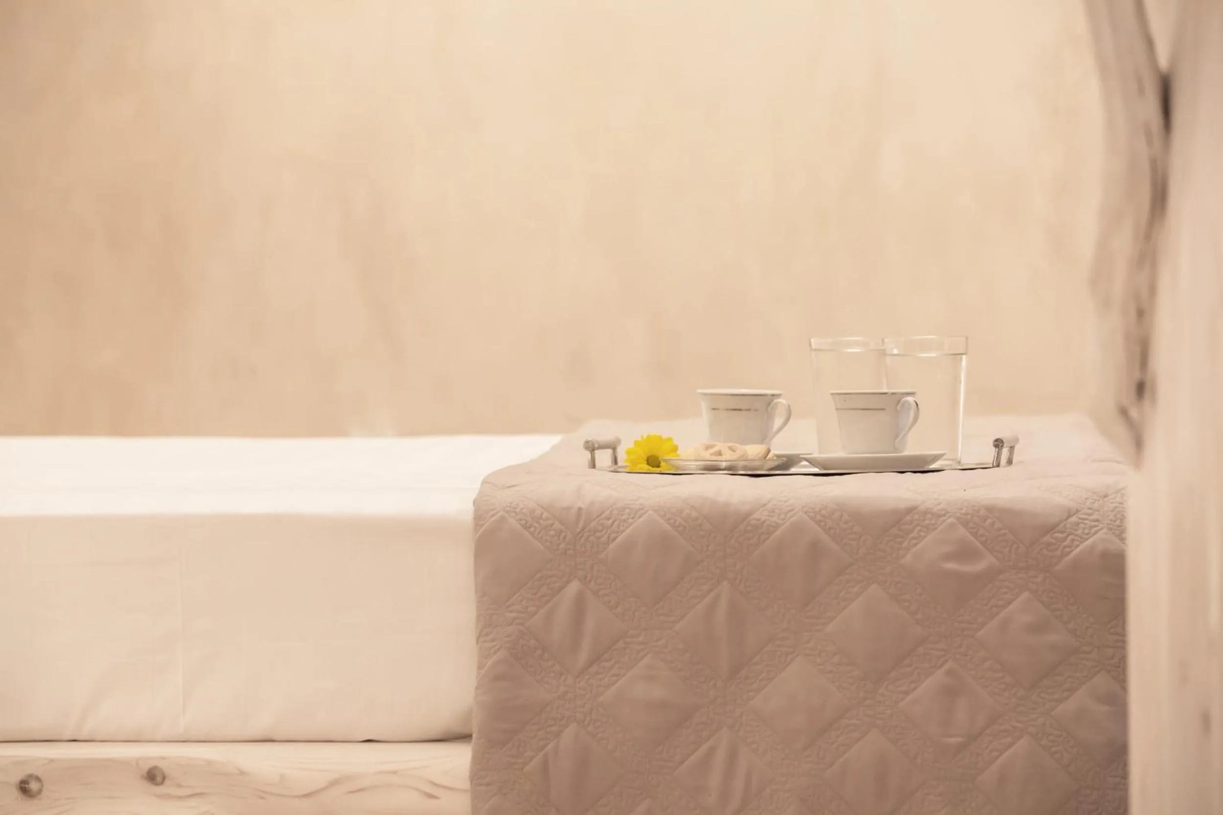 Coffee/tea facilities, Bed in Love Nest with hot tub, hammam & outdoor cinema
