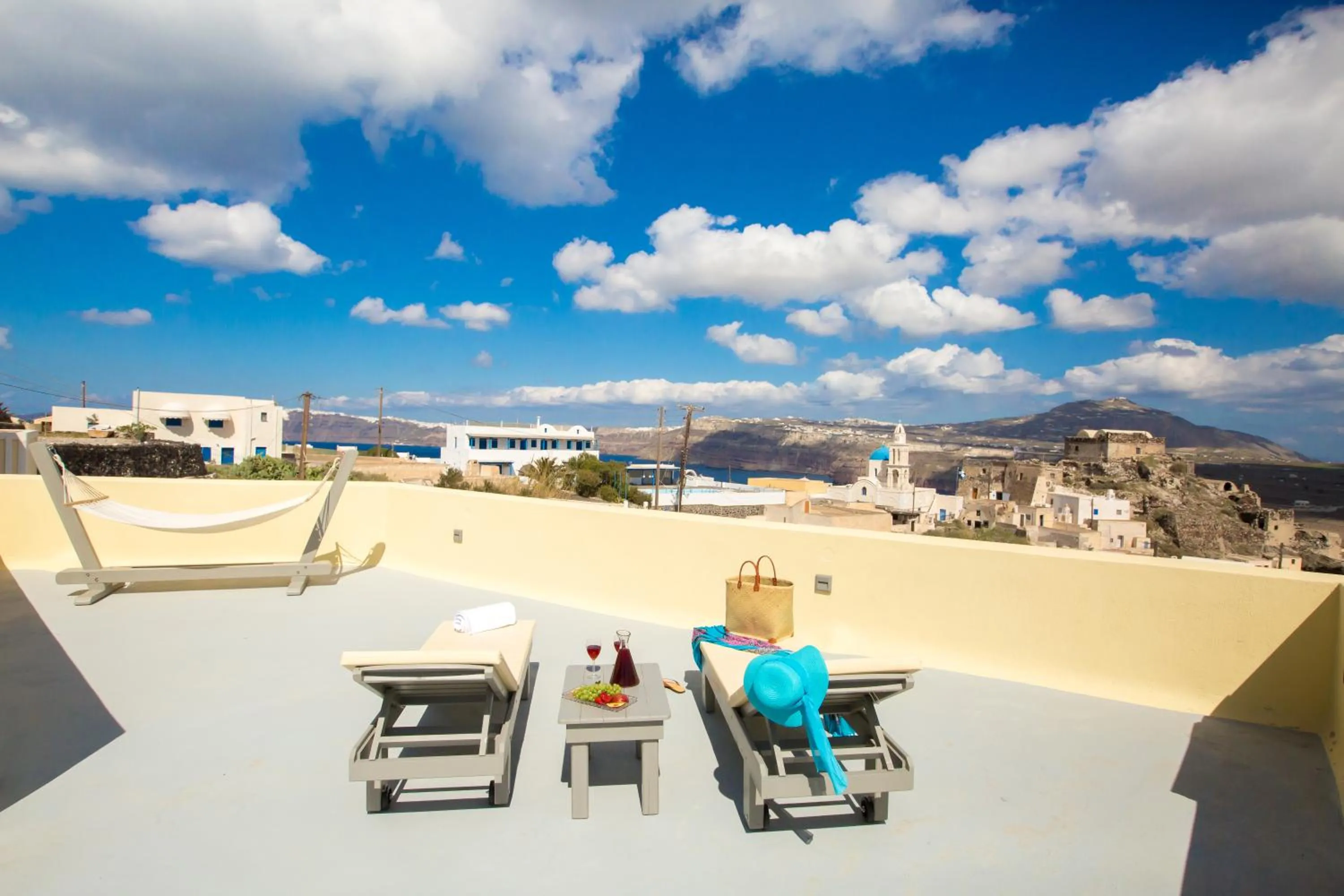BBQ facilities in Love Nest with hot tub, hammam & outdoor cinema