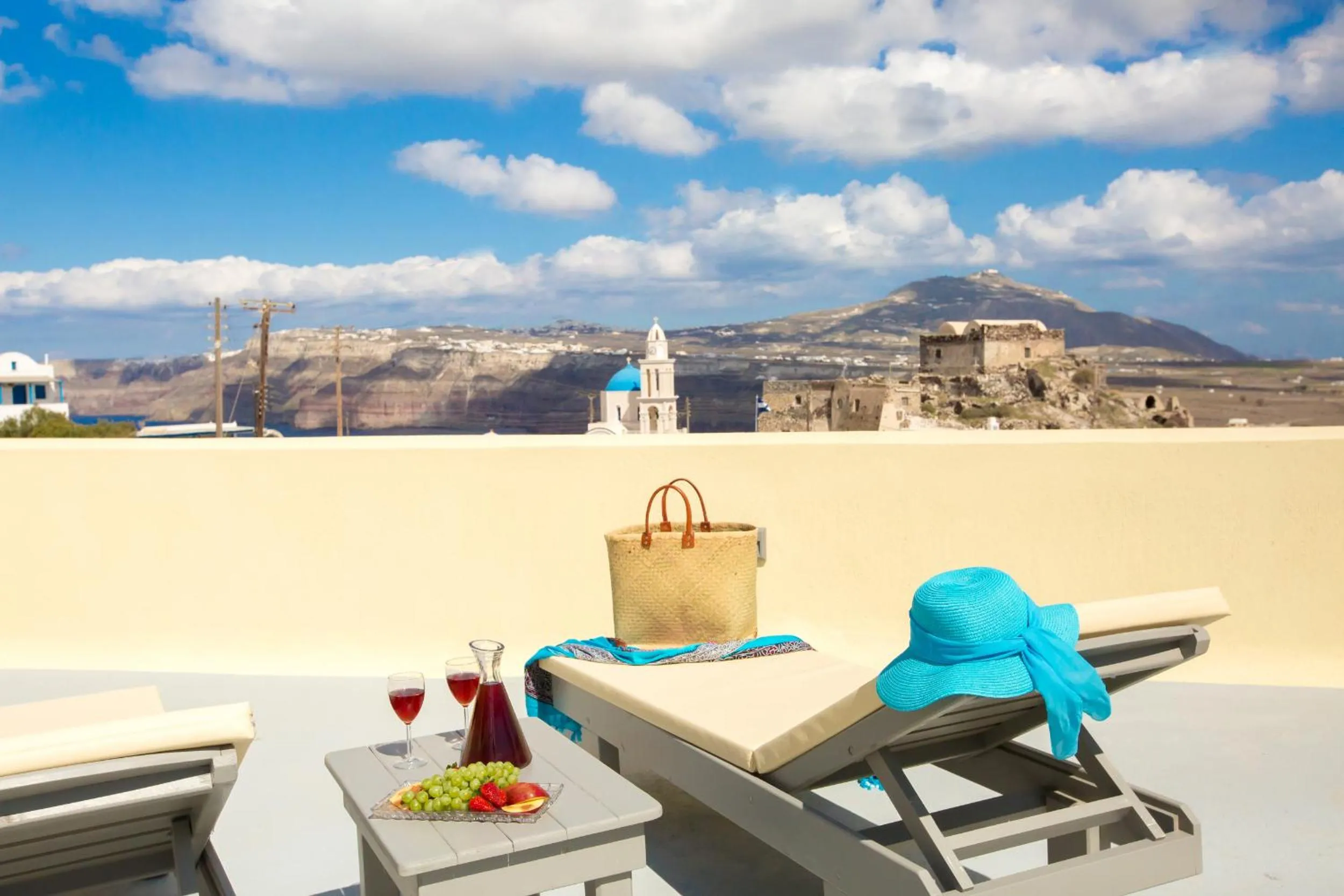 BBQ facilities in Love Nest with hot tub, hammam & outdoor cinema