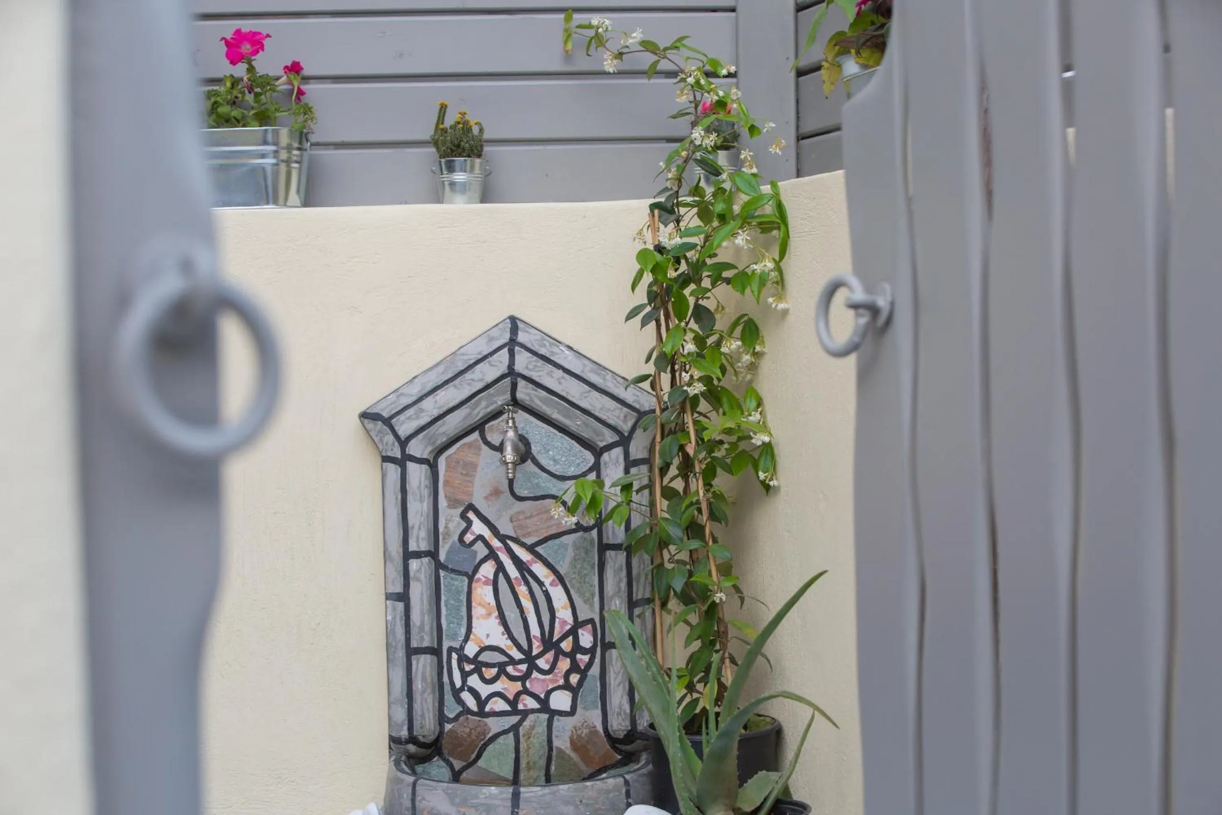 Facade/entrance in Love Nest with hot tub, hammam & outdoor cinema