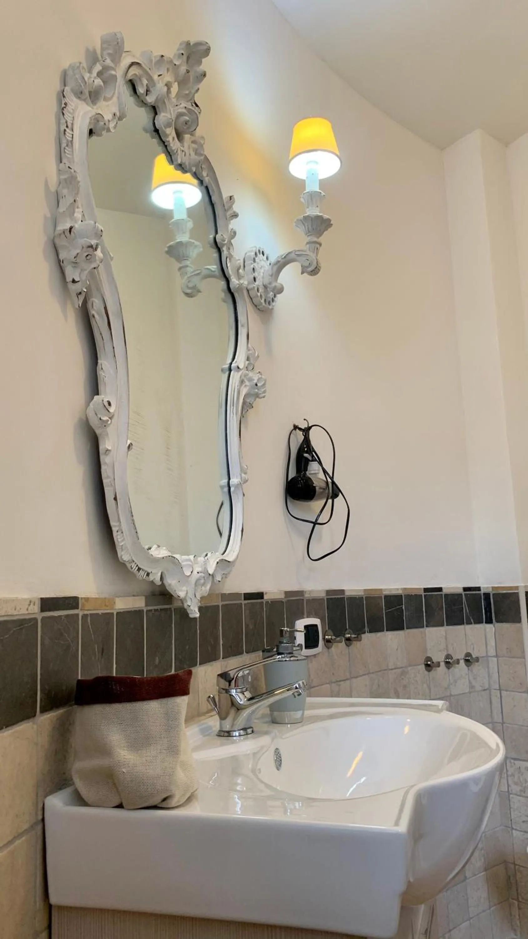 Bathroom in B&B Villa Pietrachiara