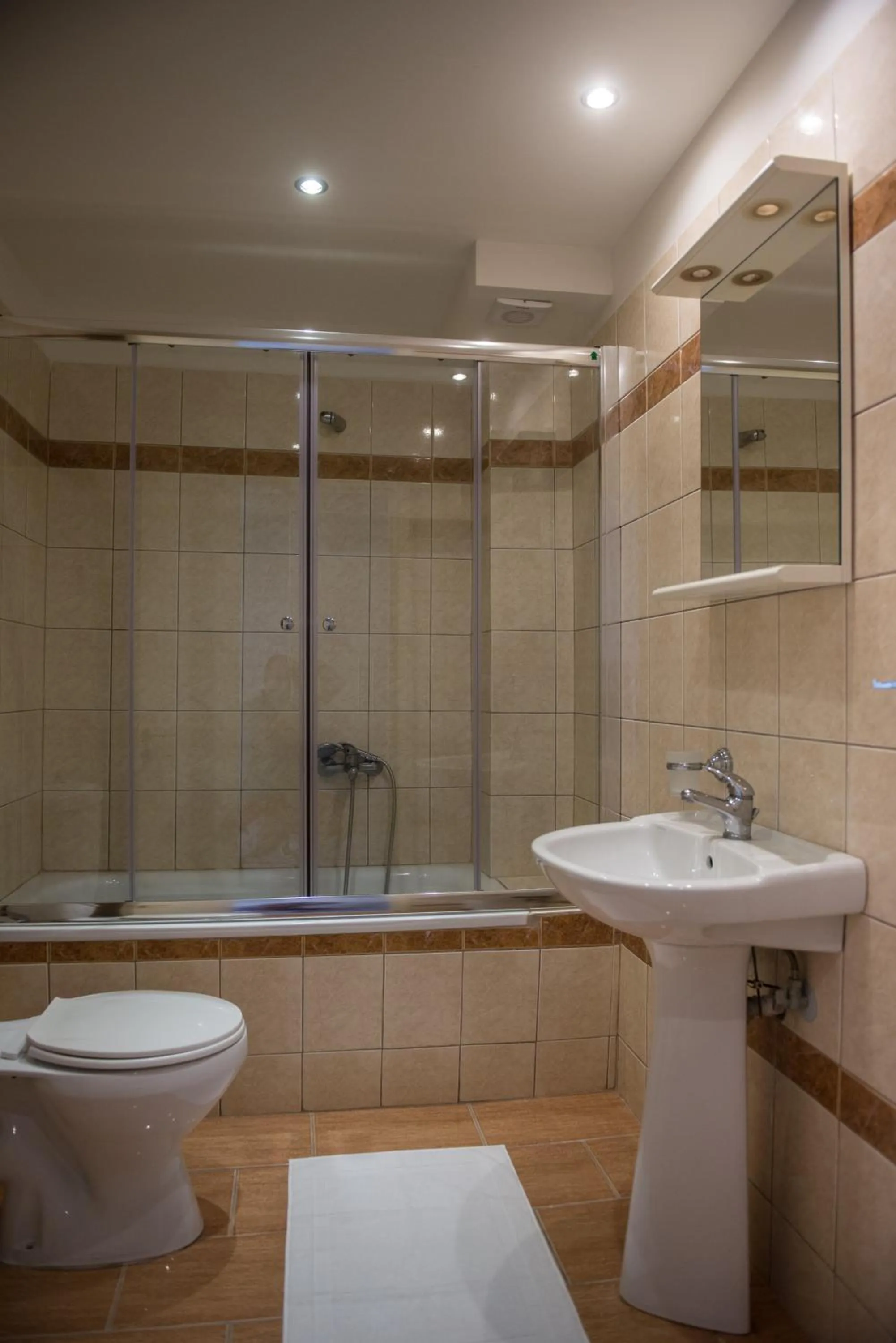 Bathroom in Lefkadio