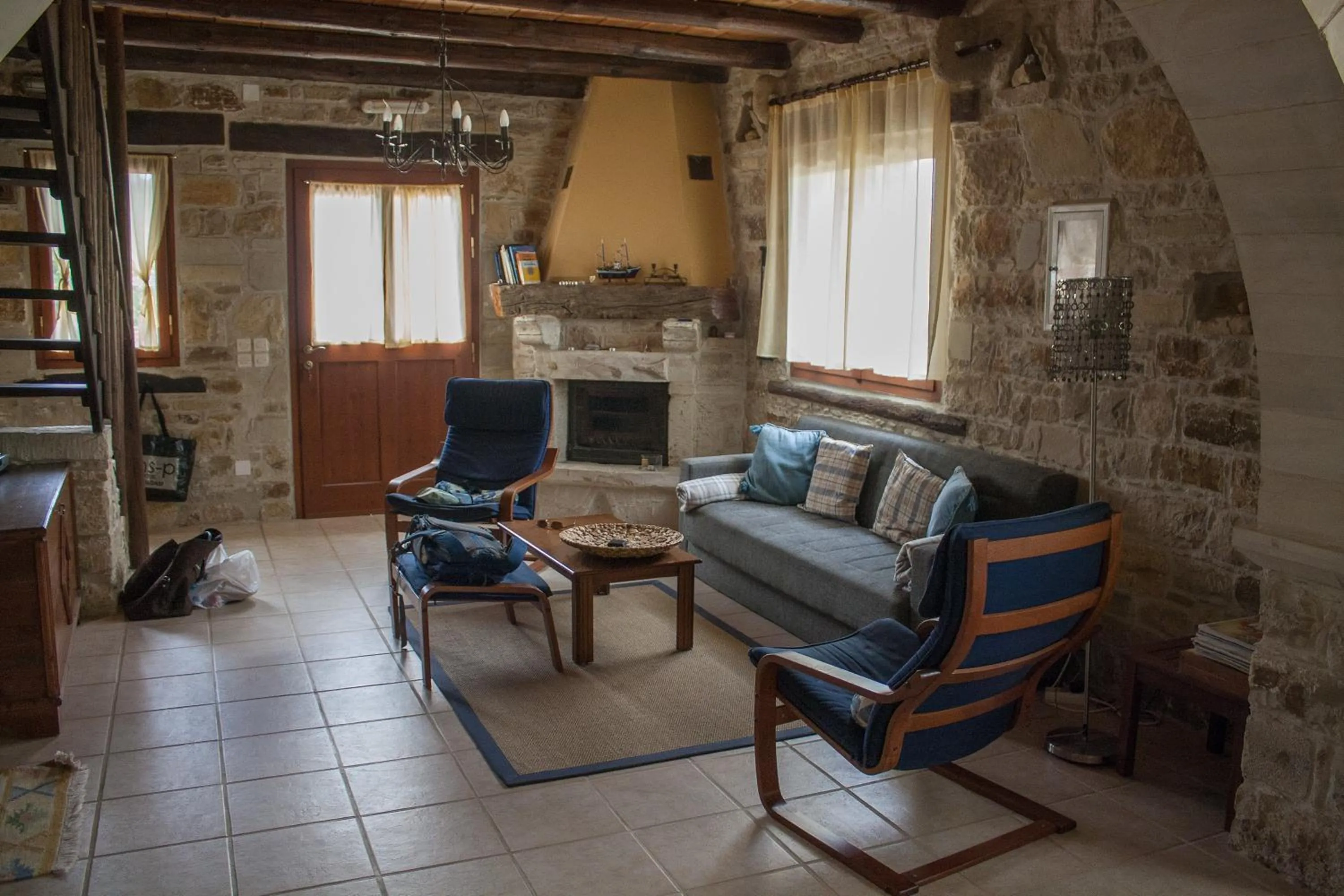 O Ilios House
