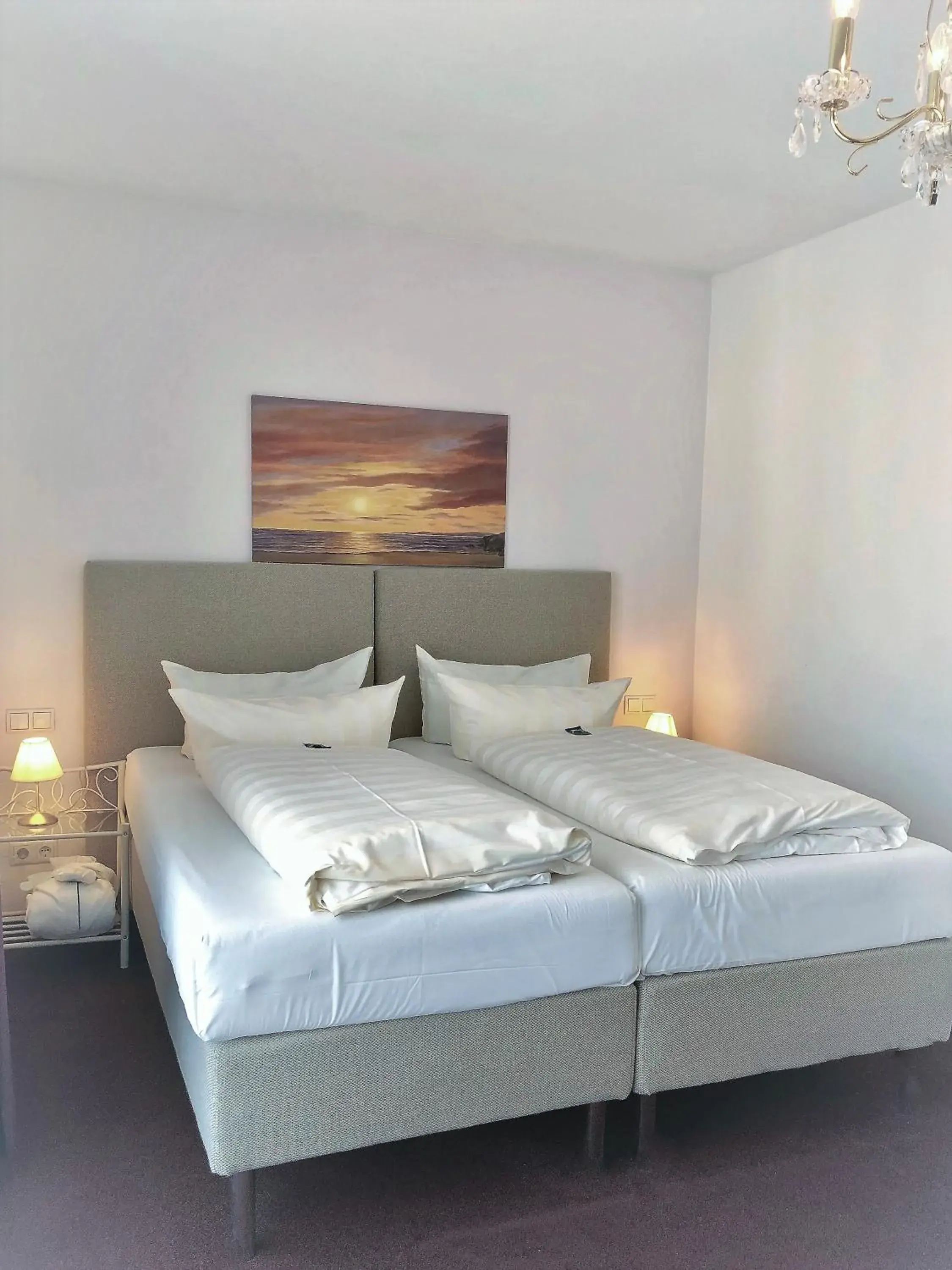 Photo of the whole room, Bed in Hotel Sylter Blaumuschel Photo of the whole room, Bed in Hotel Sylter Blaumuschel