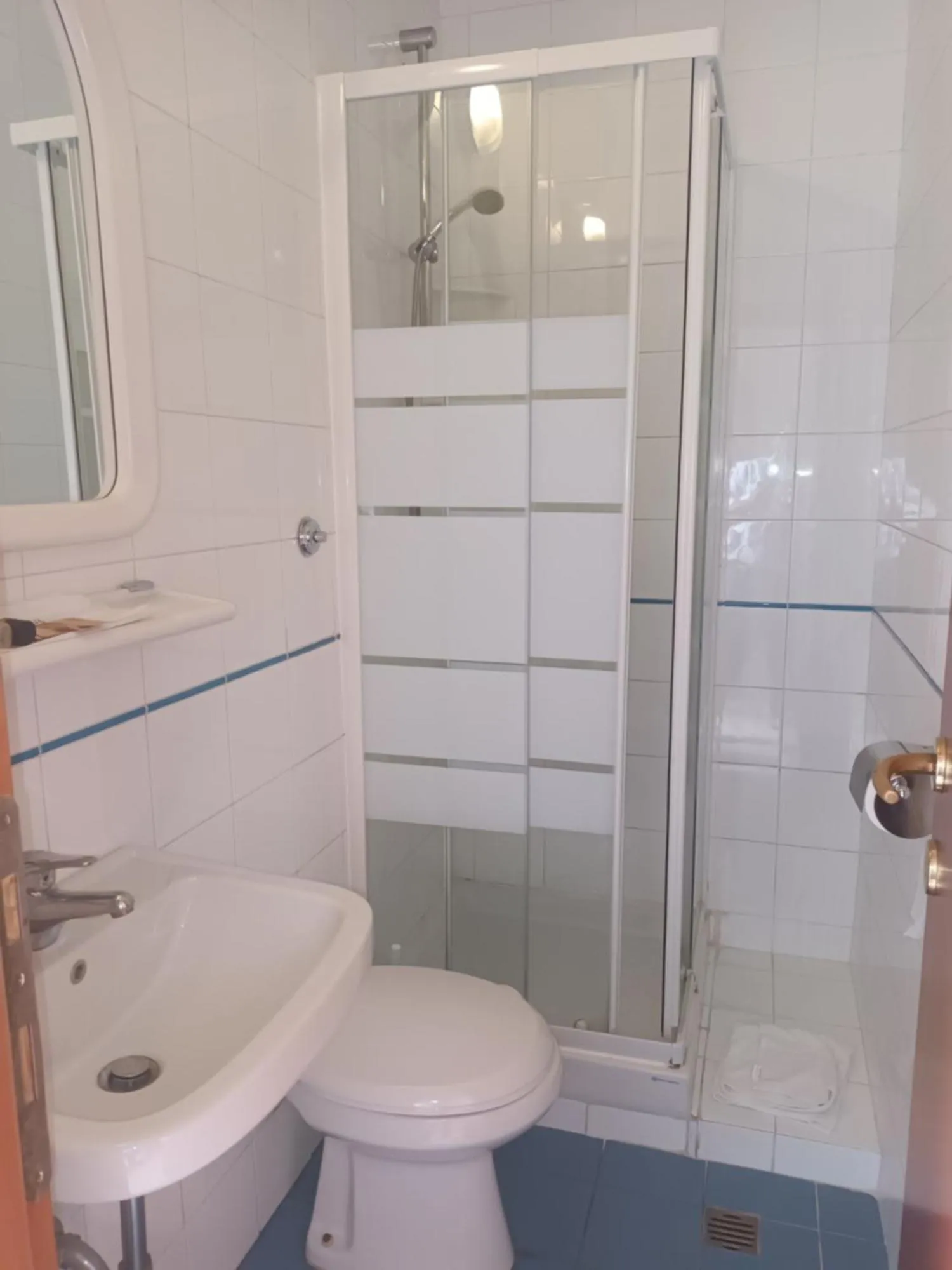 Bathroom in Hotel Lazzari