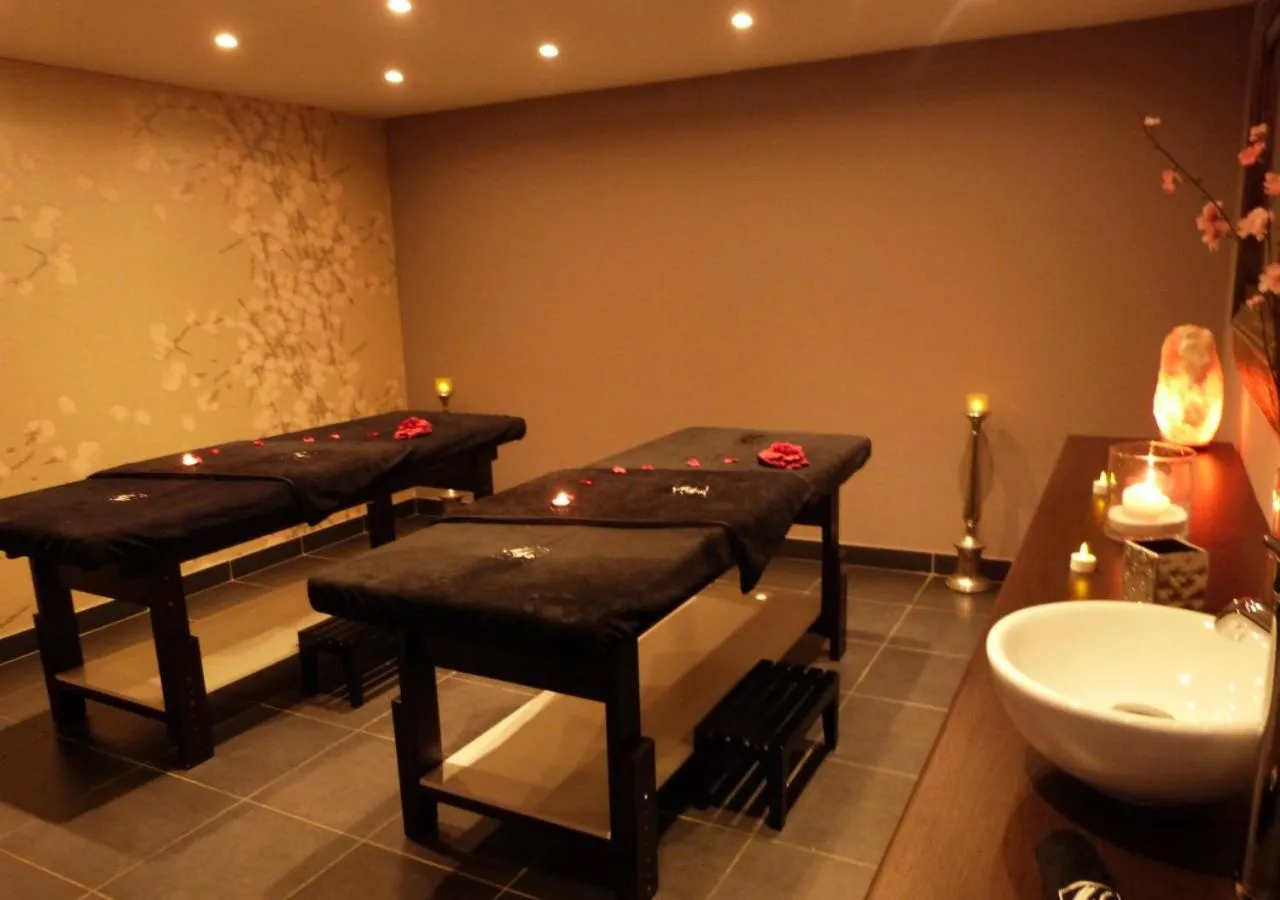 Spa and wellness centre/facilities in Ax Hôtel Spa & Restaurant