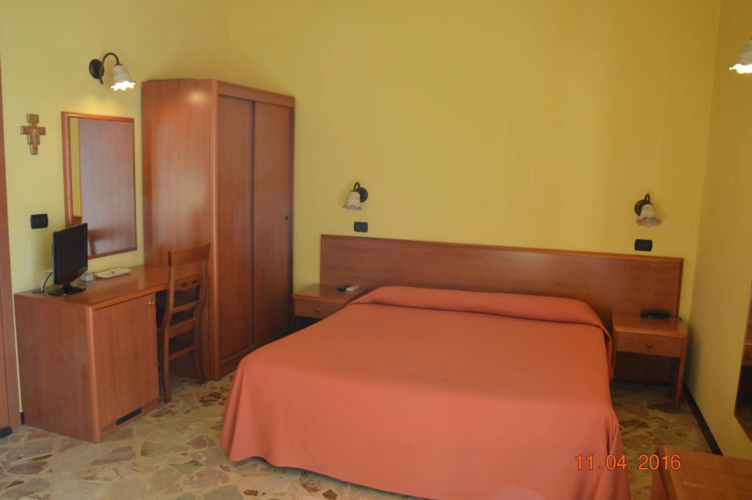 Bedroom, Bed in Mare e Sole Villa Urso