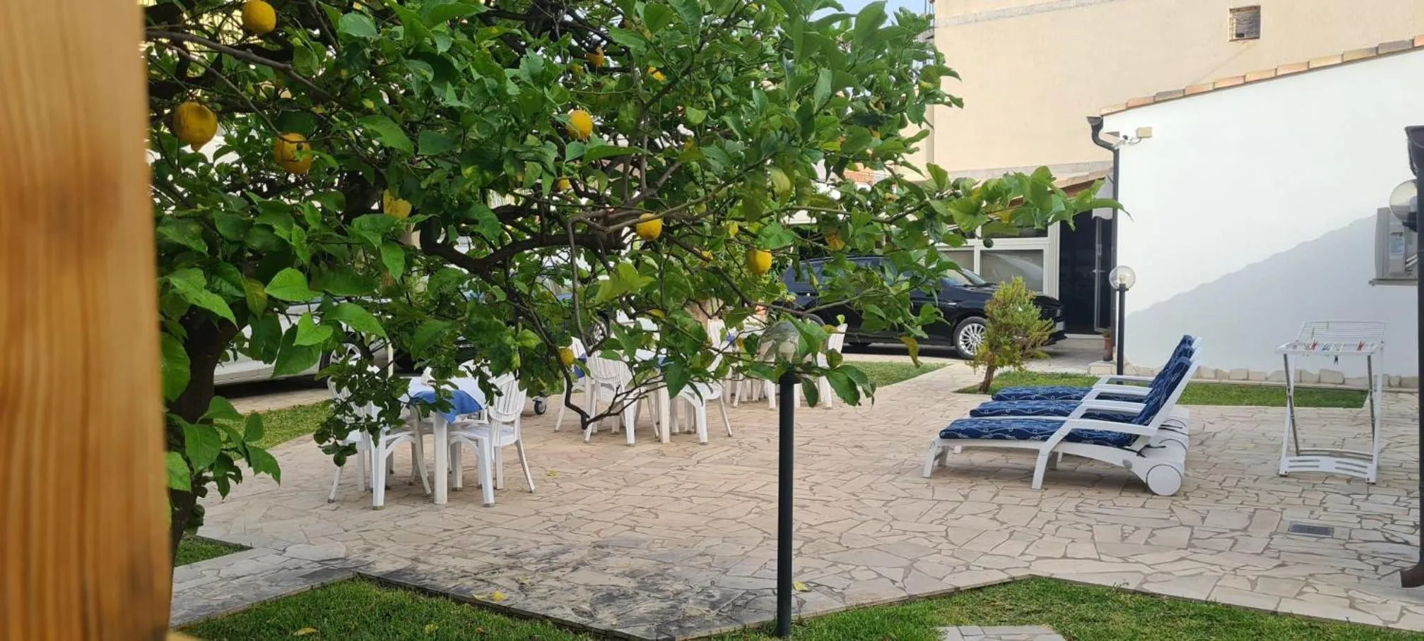 Garden in Mare e Sole Villa Urso