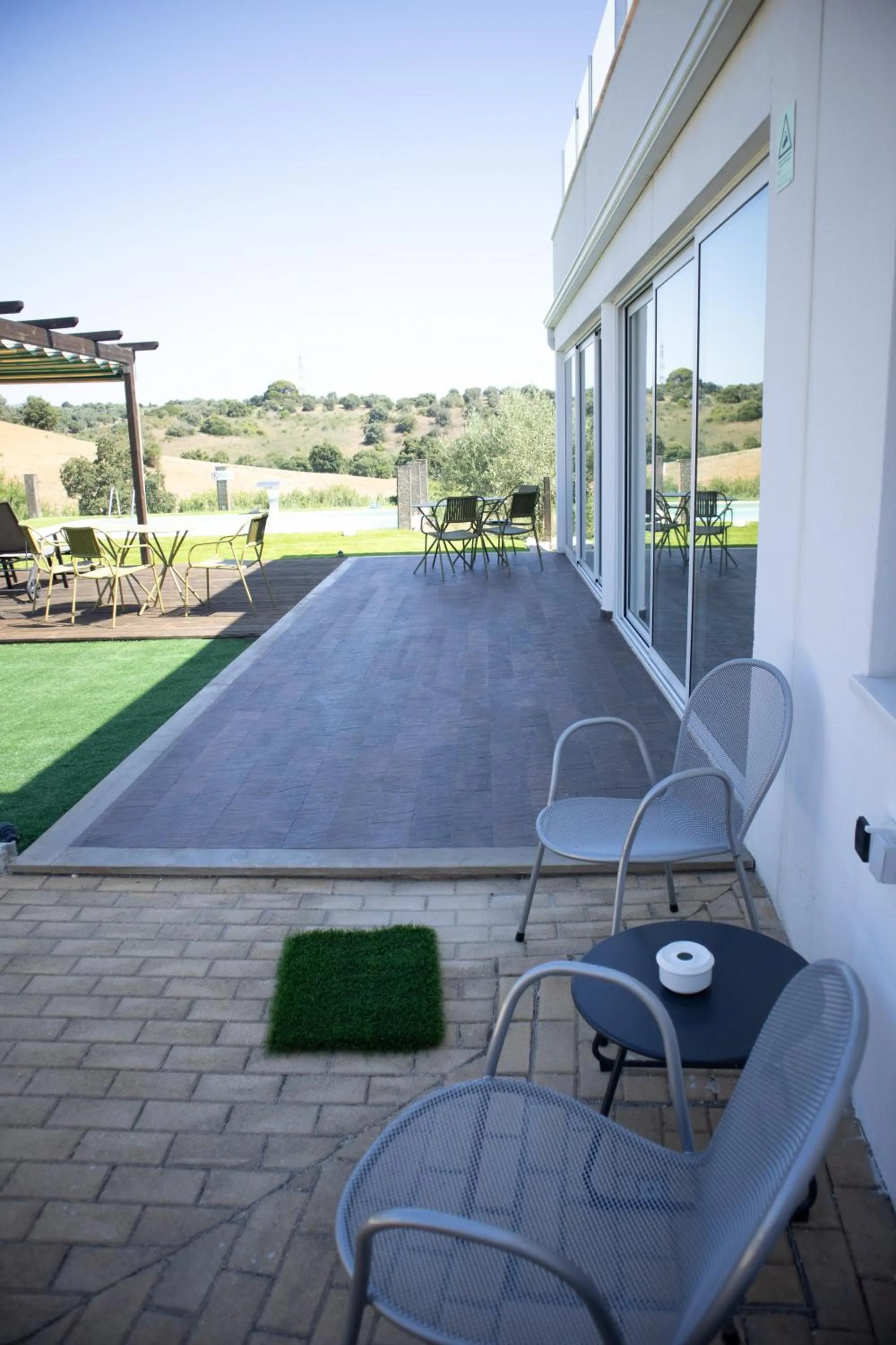 Swimming pool in Aires da Serra Hotel