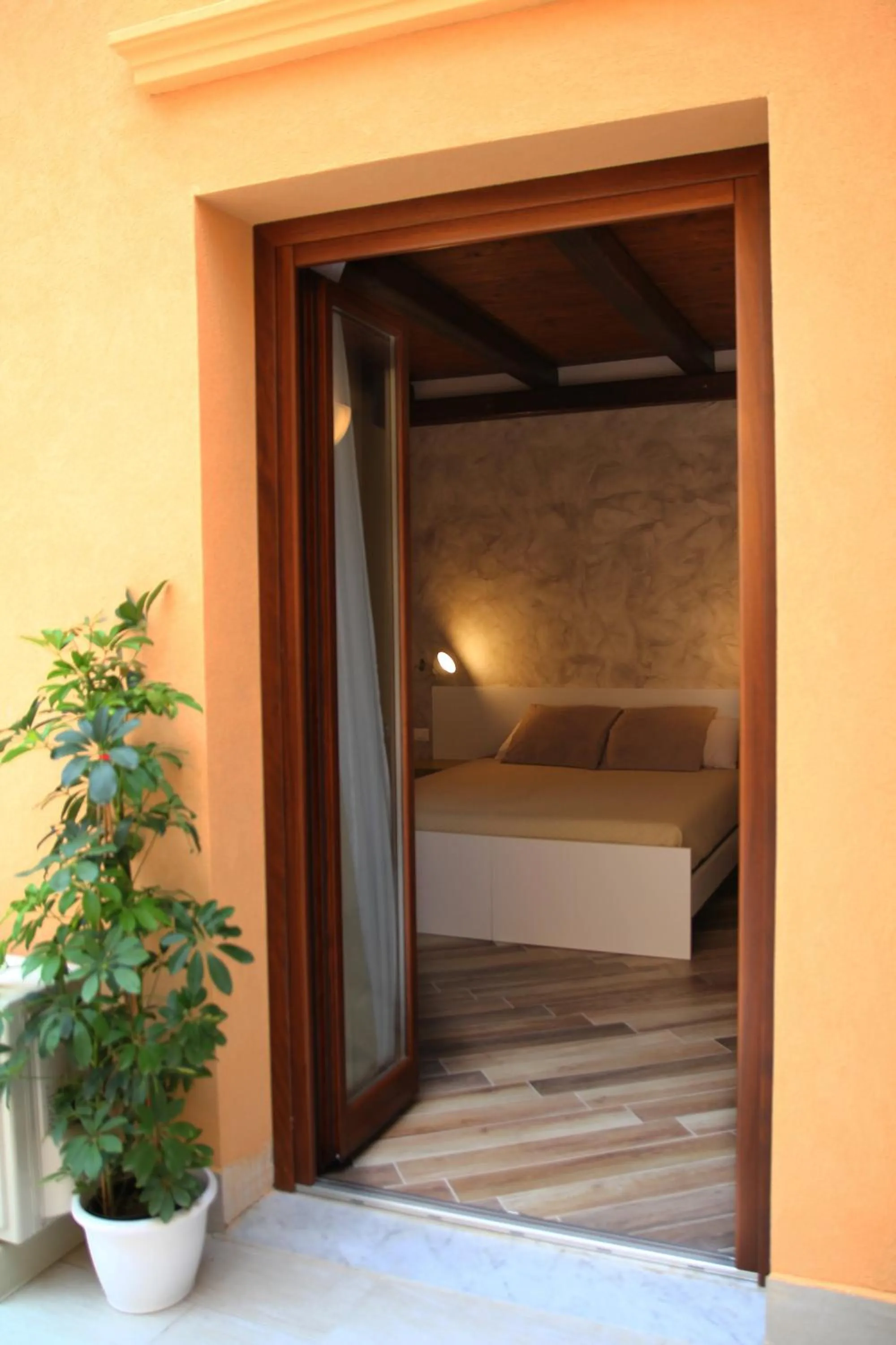 Facade/entrance in La Meridiana