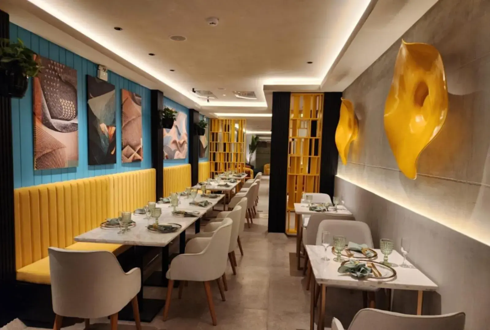 Restaurant/places to eat in Hotel Ferré Miraflores Restaurant/places to eat in Hotel Ferré Miraflores