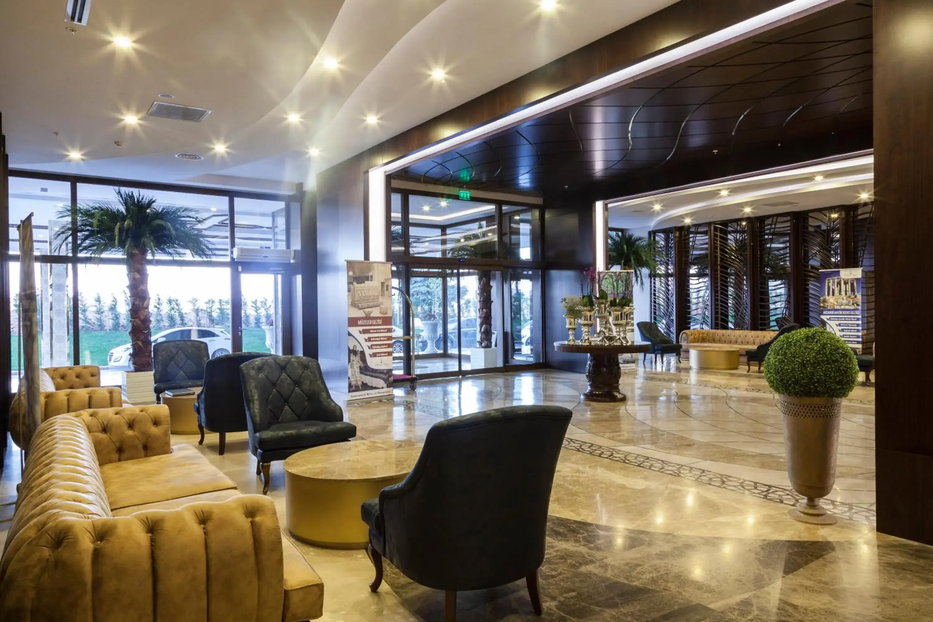 Lobby or reception in Gulumser Hatun Termal Hotel & Spa Lobby or reception in Gulumser Hatun Termal Hotel & Spa