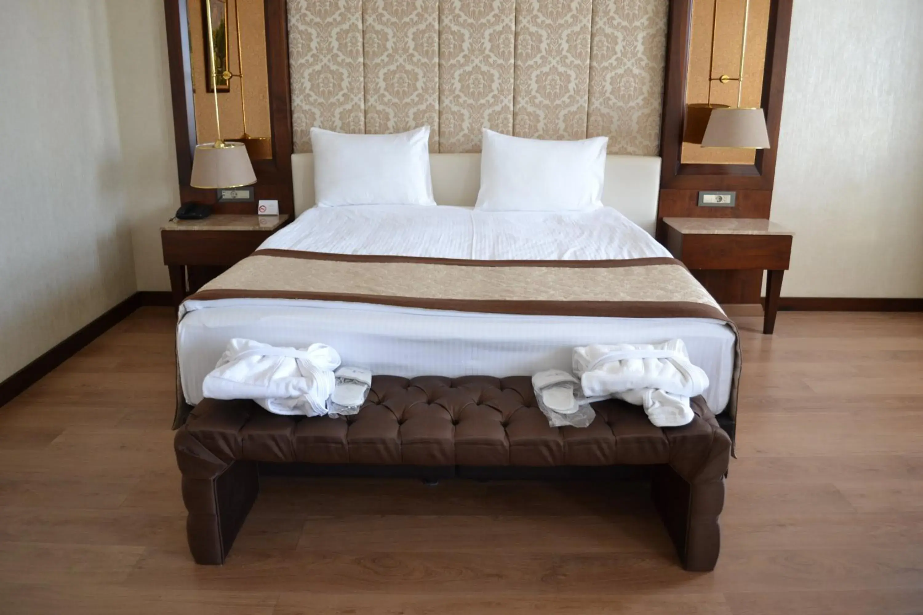 Bed in Gulumser Hatun Termal Hotel & Spa Bed in Gulumser Hatun Termal Hotel & Spa