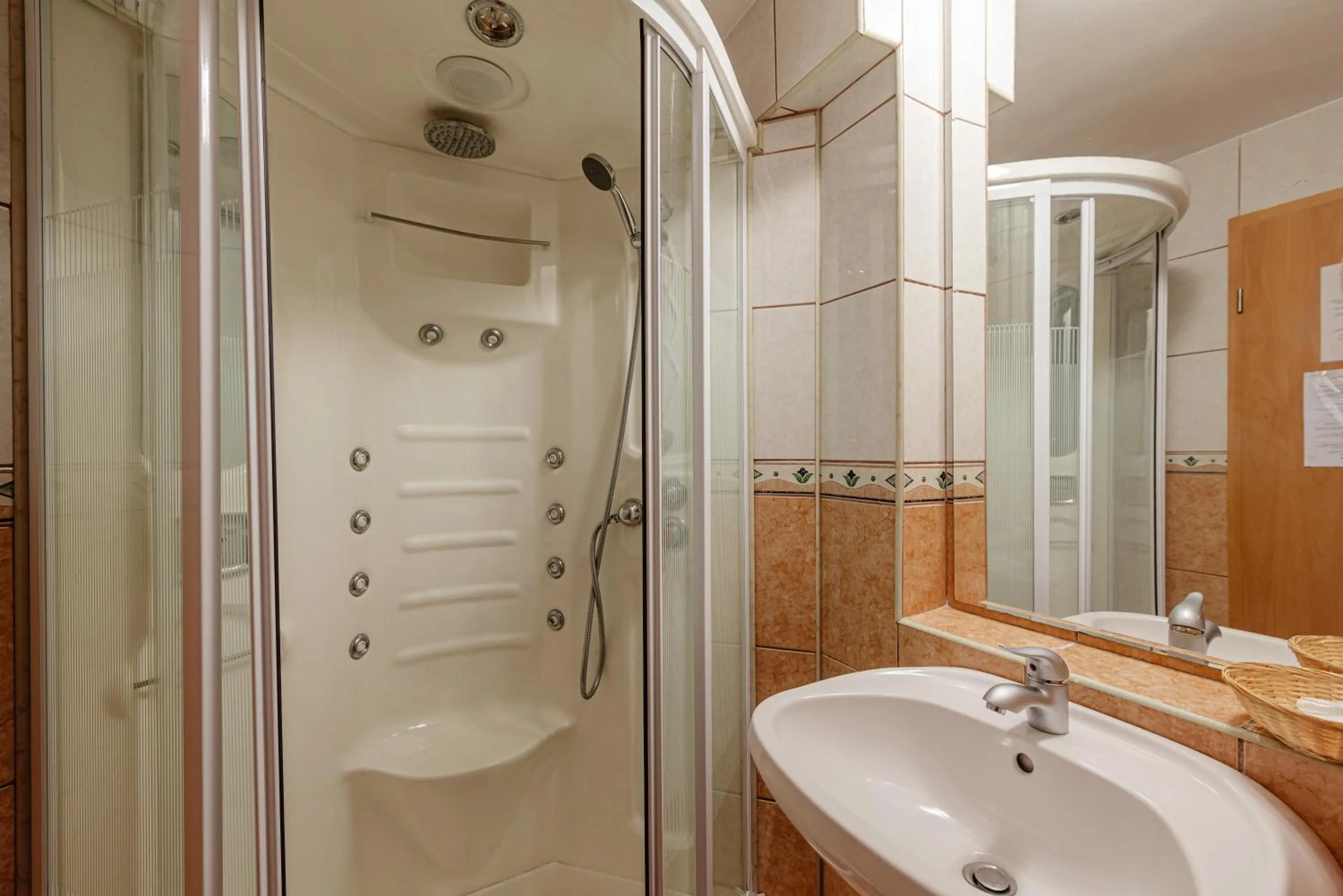 Bathroom in Hotel Rusca