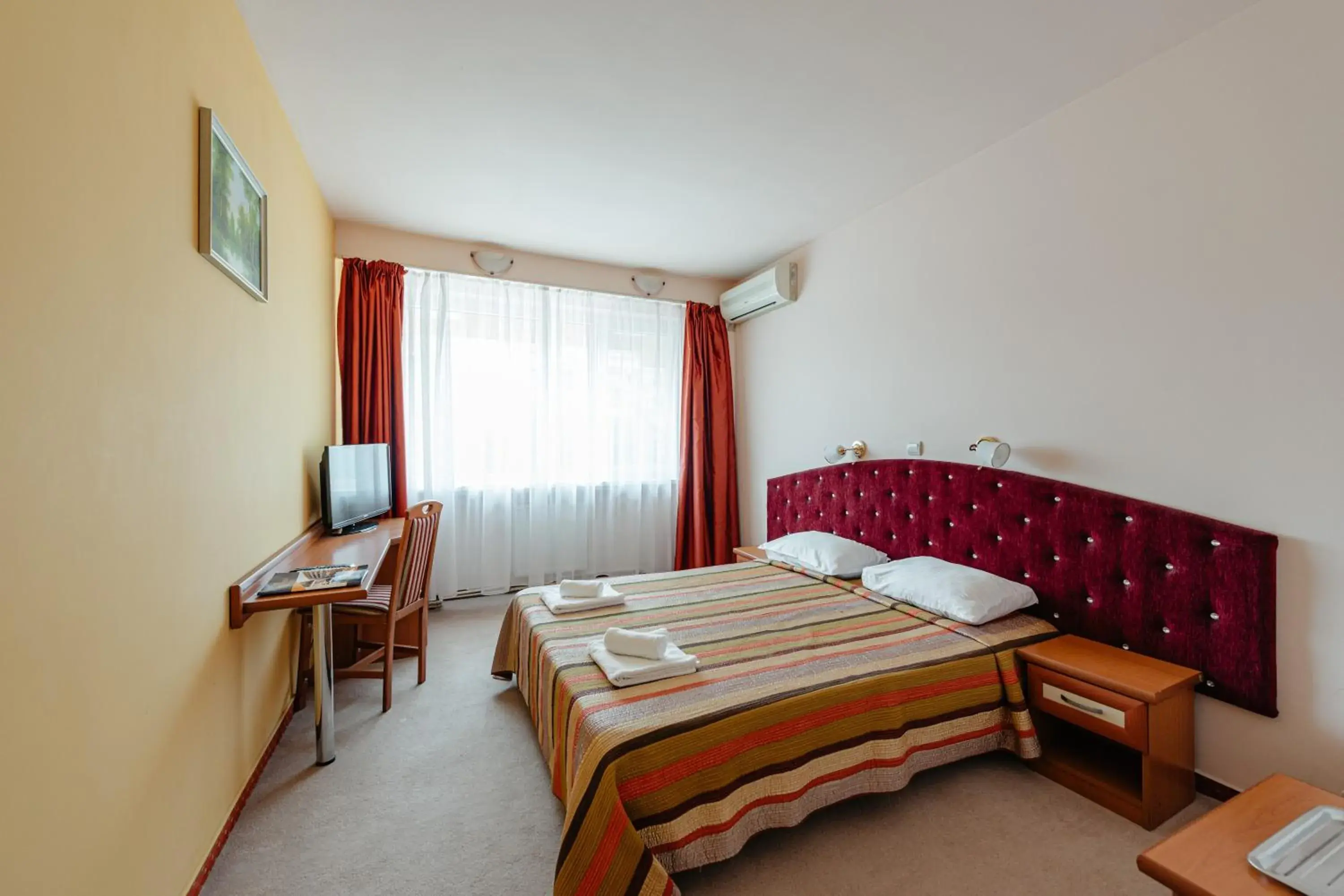 Standard Double Room - single occupancy in Hotel Rusca Standard Double Room - single occupancy in Hotel Rusca