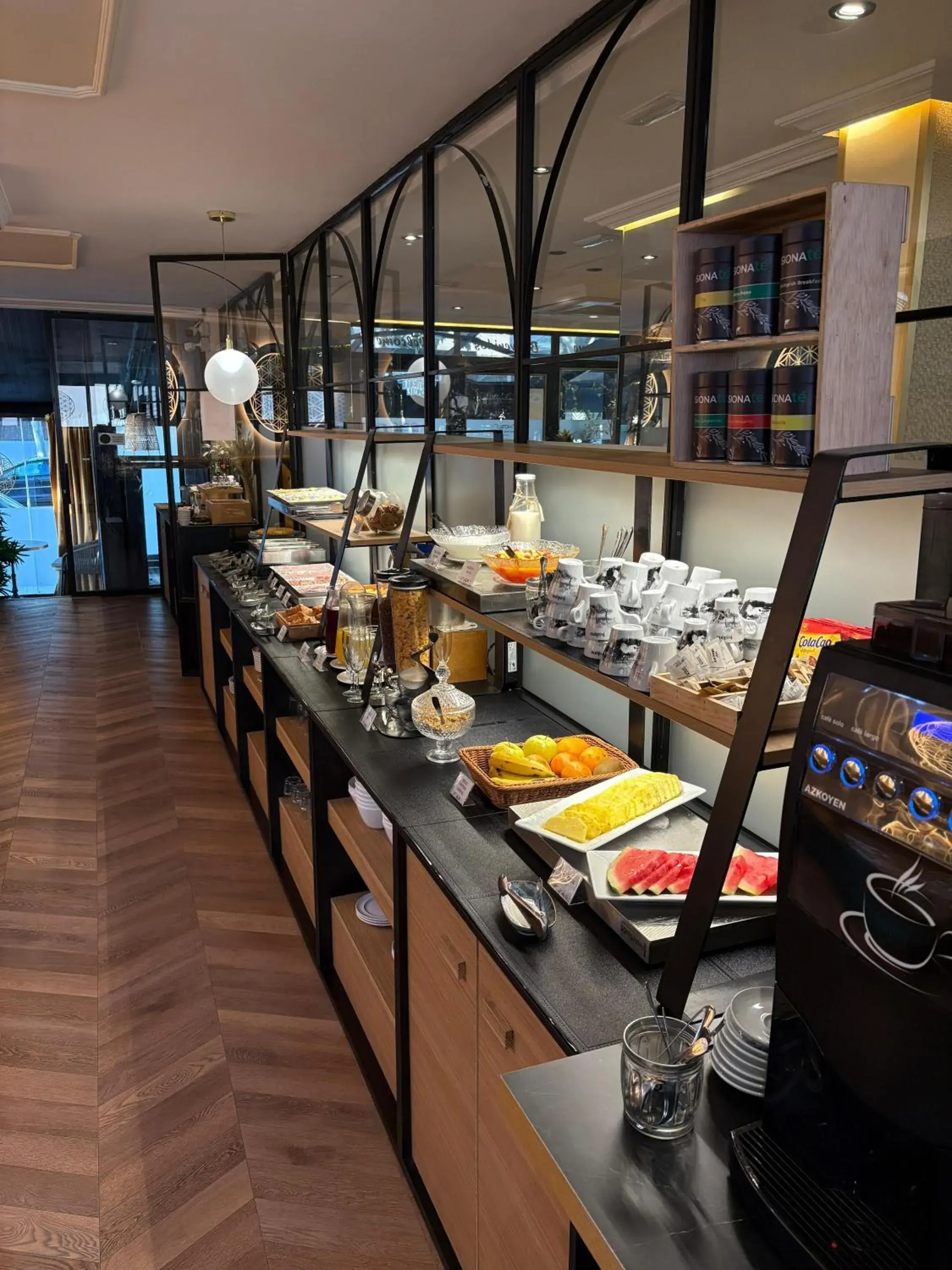 Restaurant/places to eat in Hotel Suites Feria de Madrid Restaurant/places to eat in Hotel Suites Feria de Madrid