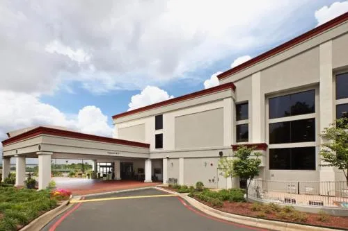 Wyndham Grand Executive Center Little Rock Airport