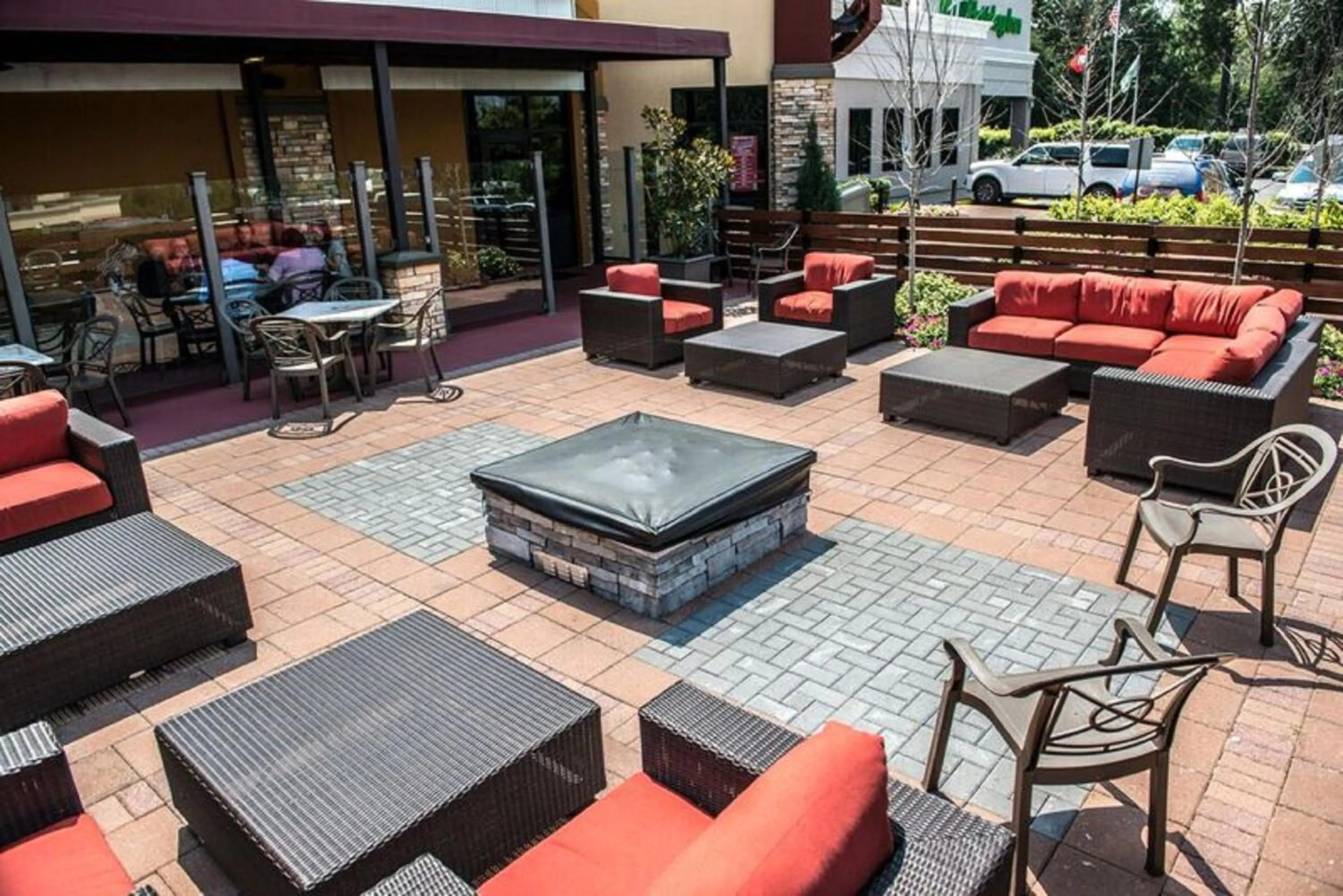 Restaurant/places to eat in Holiday Inn Little Rock-Airport-Conference Center by IHG