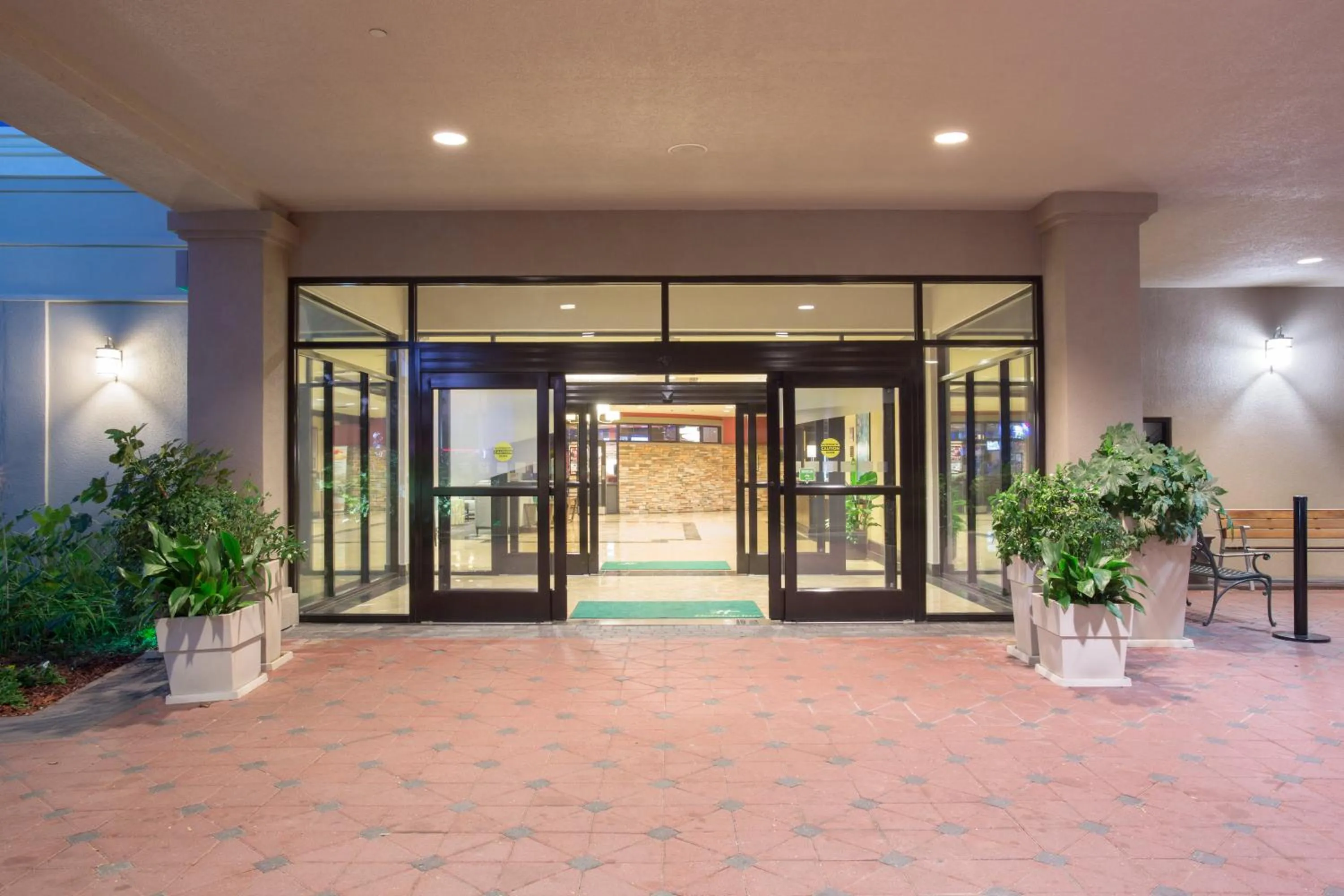 Property building in Holiday Inn Little Rock-Airport-Conference Center by IHG