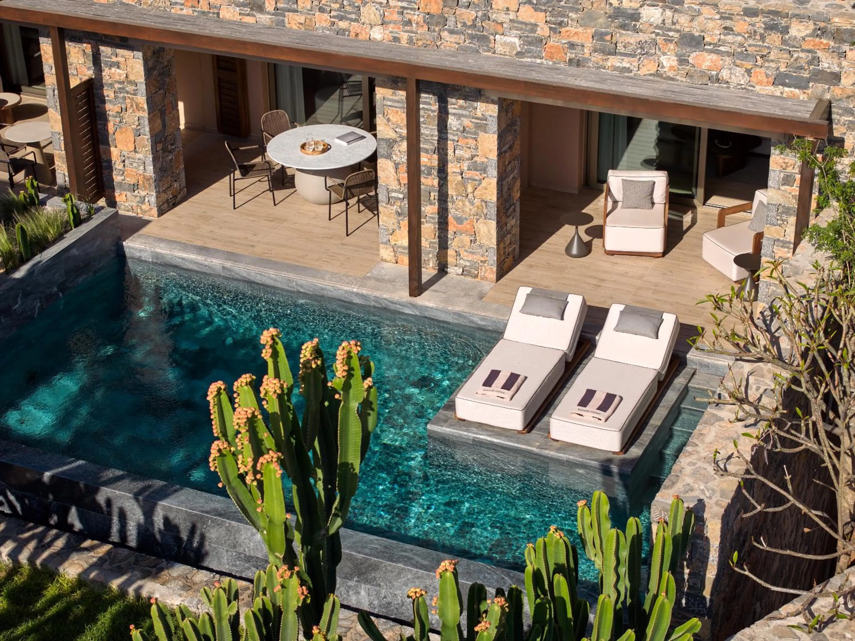 Swimming pool in Daios Cove