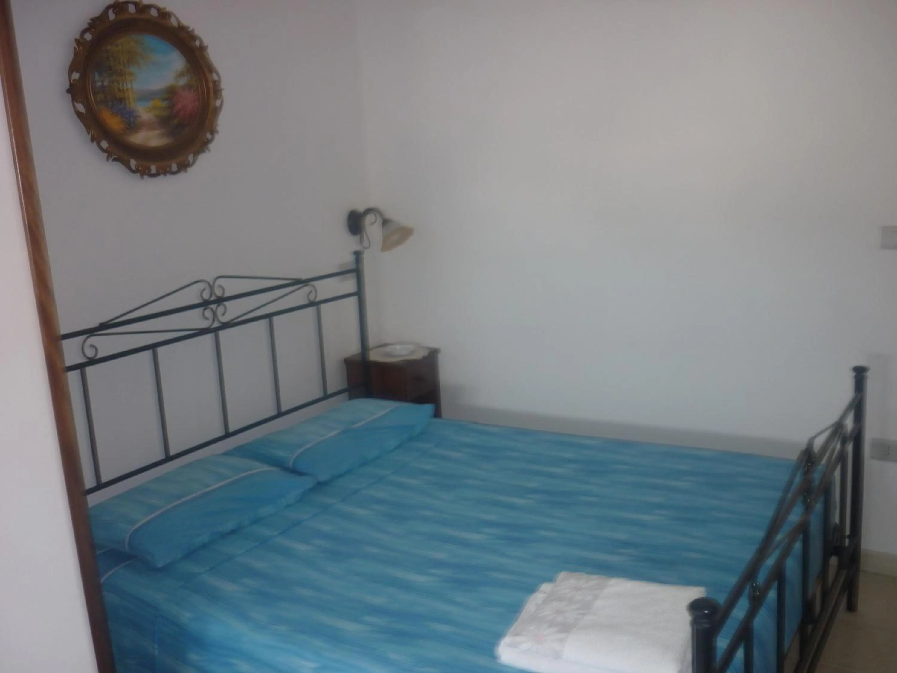 Photo of the whole room, Bed in Albergo Vittoria