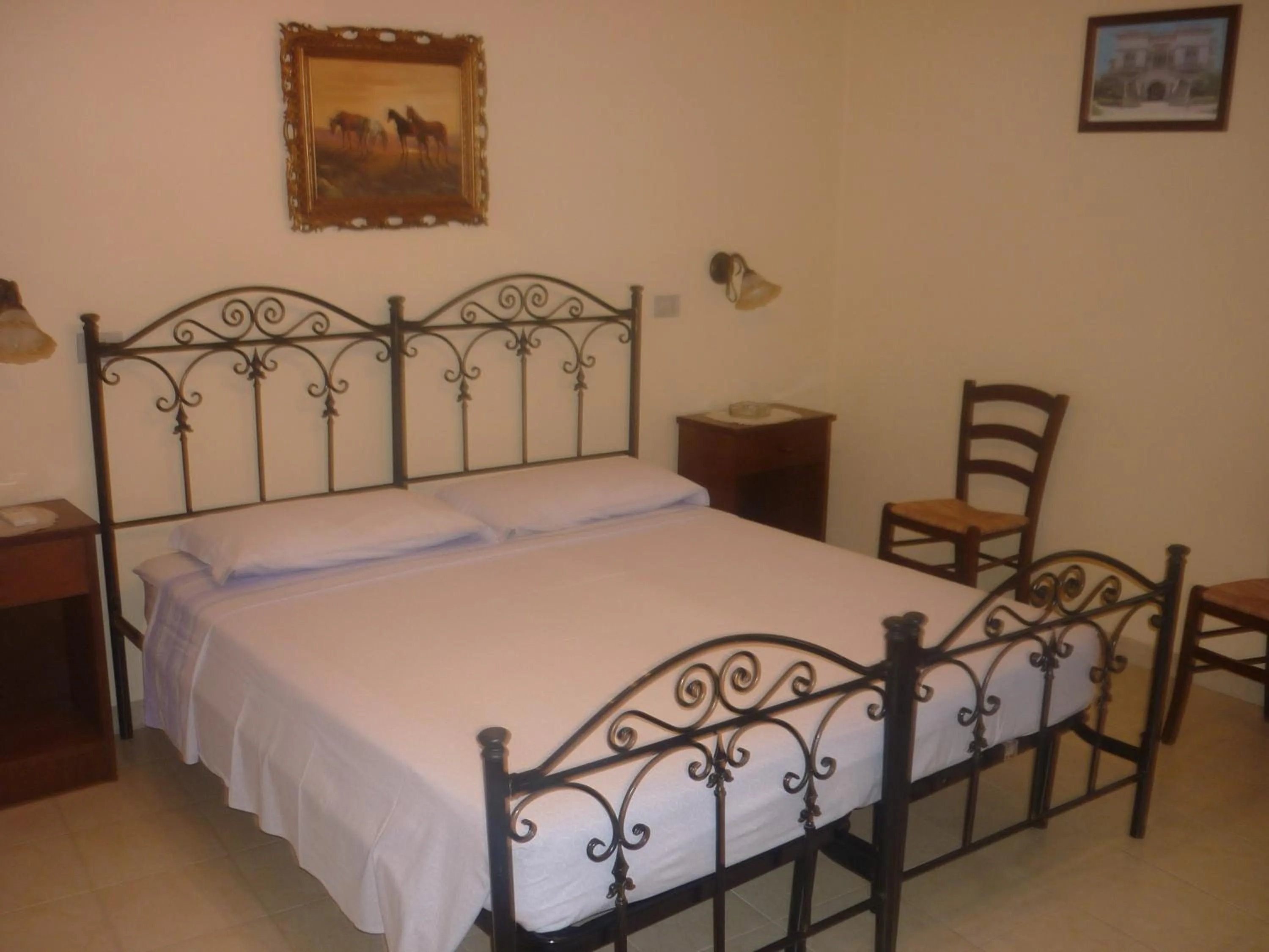 Bedroom, Bed in Albergo Vittoria