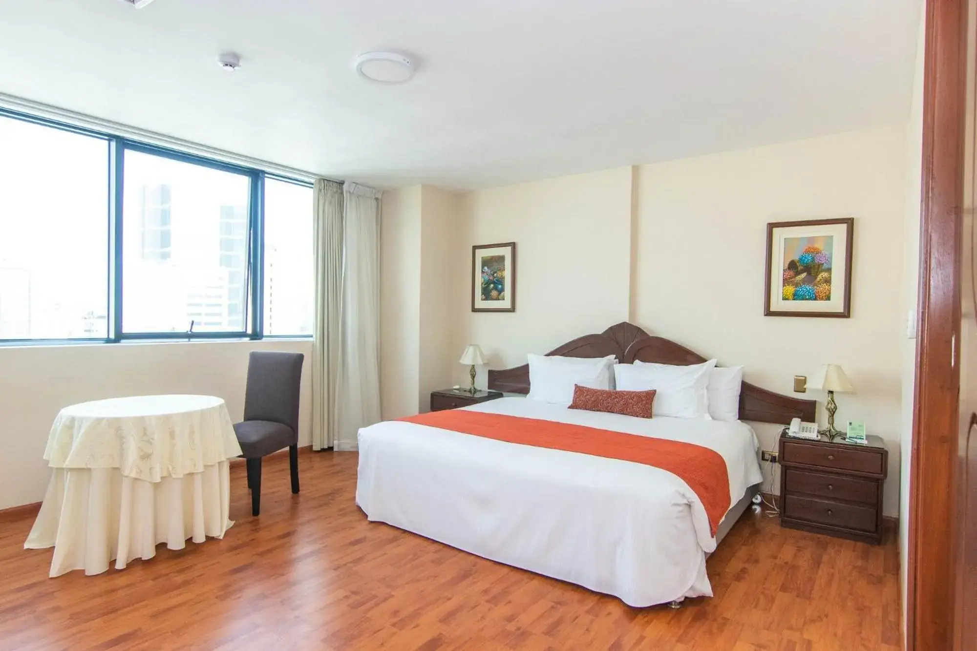Bed in Miraflores Colon Hotel Bed in Miraflores Colon Hotel