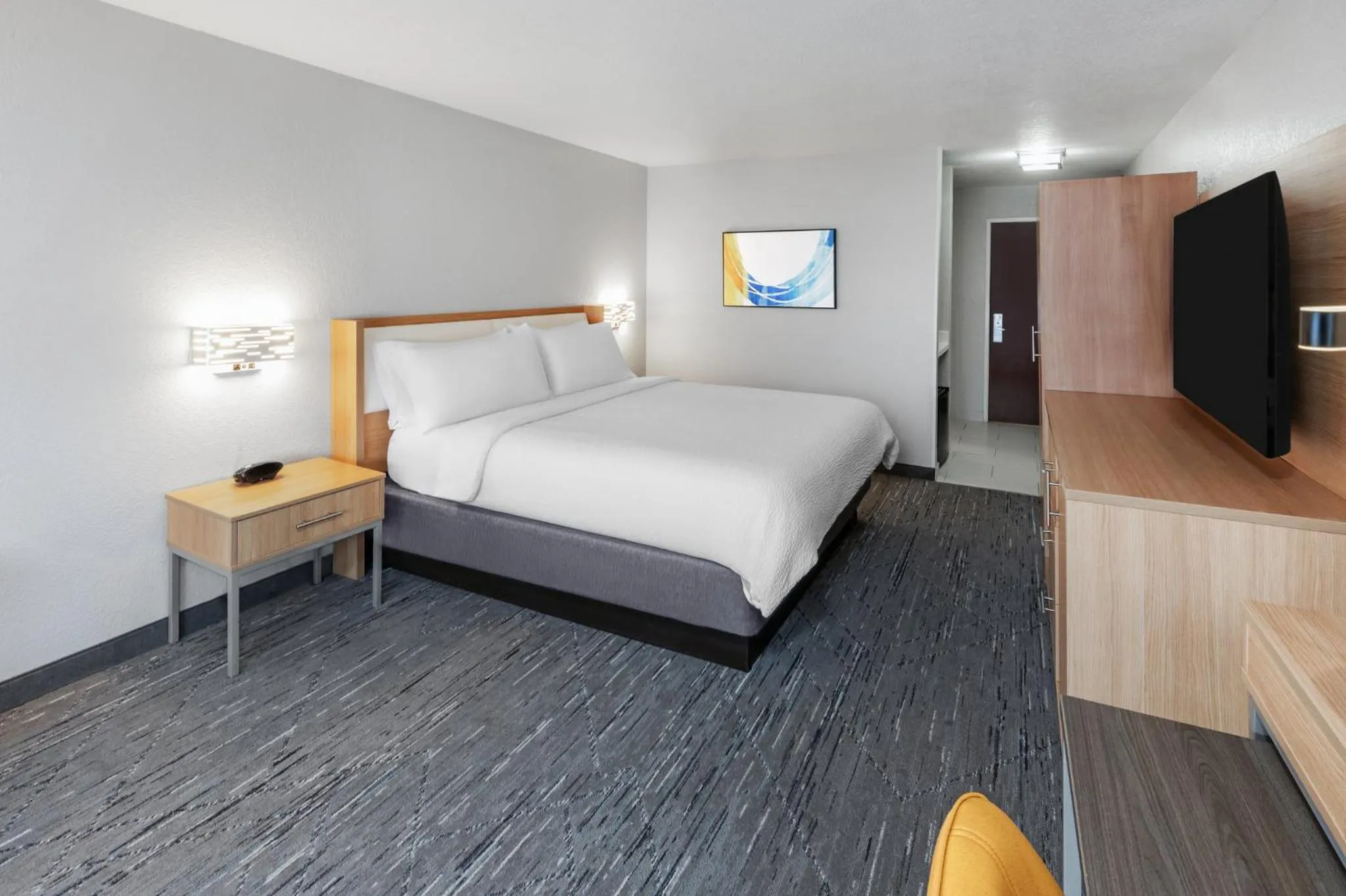 Photo of the whole room, Bed in Holiday Inn Express Hotel & Suites Lonoke I-40 by IHG
