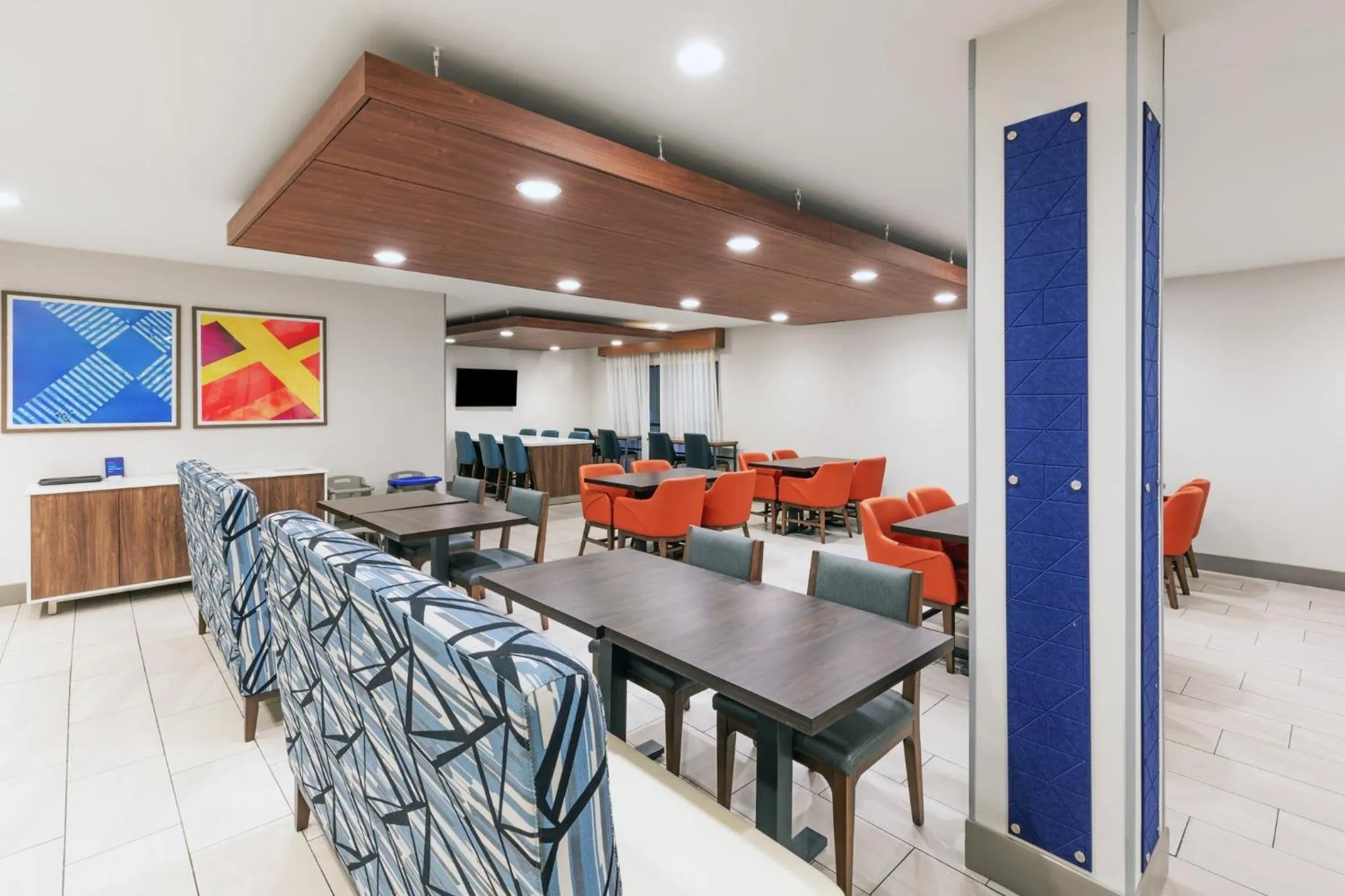 Breakfast in Holiday Inn Express Hotel & Suites Lonoke I-40 by IHG