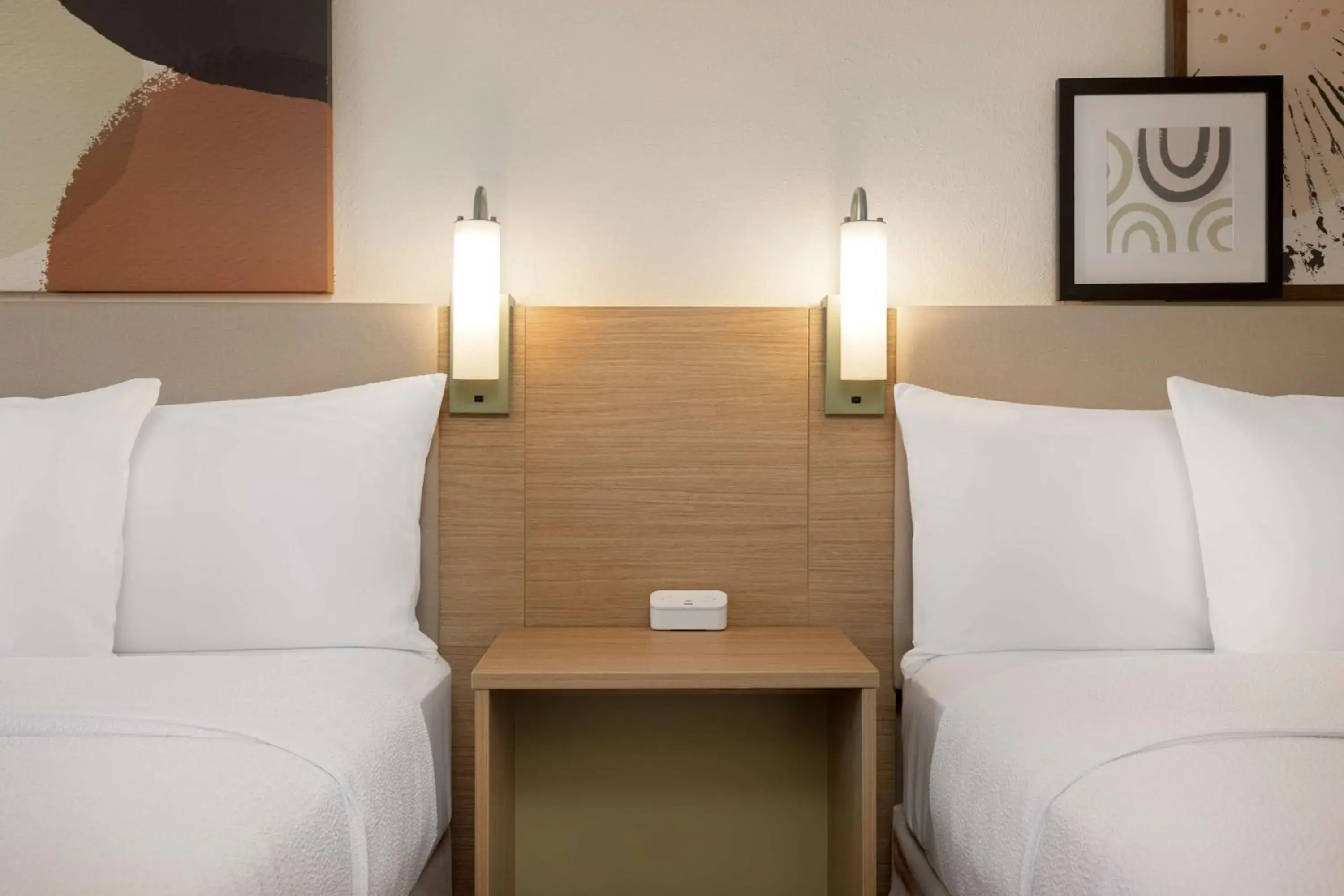 Bed in Spark By Hilton Santa Nella Bed in Spark By Hilton Santa Nella